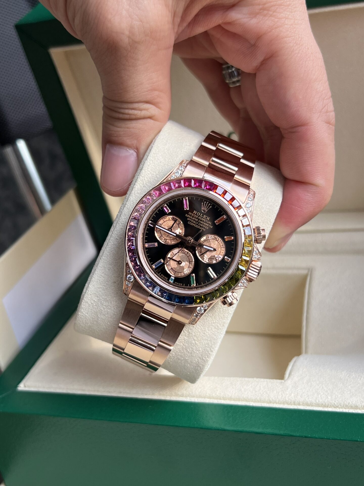 Rolex Daytona Rainbow Replica Watch Gold Wrapped Moissanite TW 40mm - Top club
