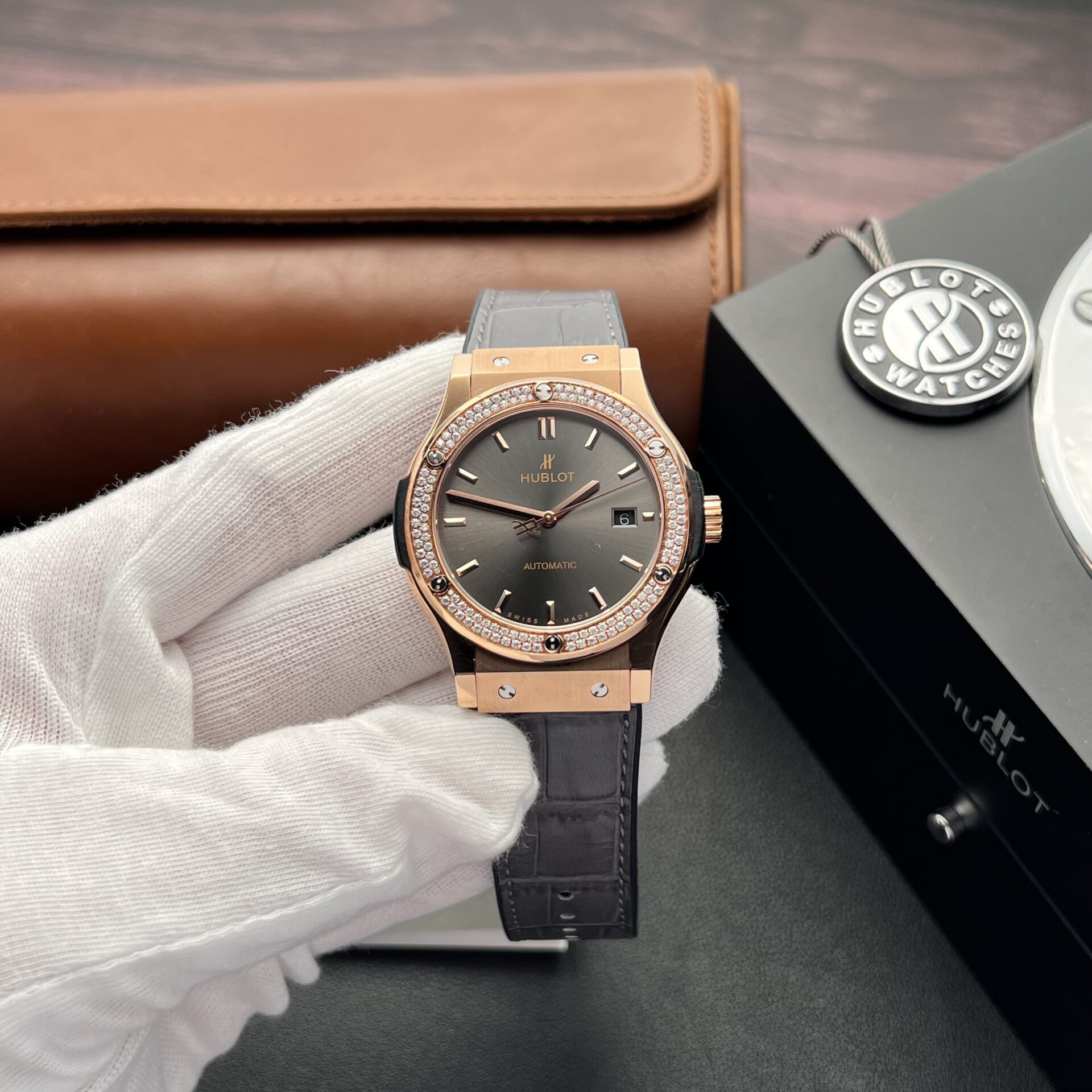 Hublot Classic Fusion King Gold Replica Watch With Moissanite Diamond 42mm - Top club