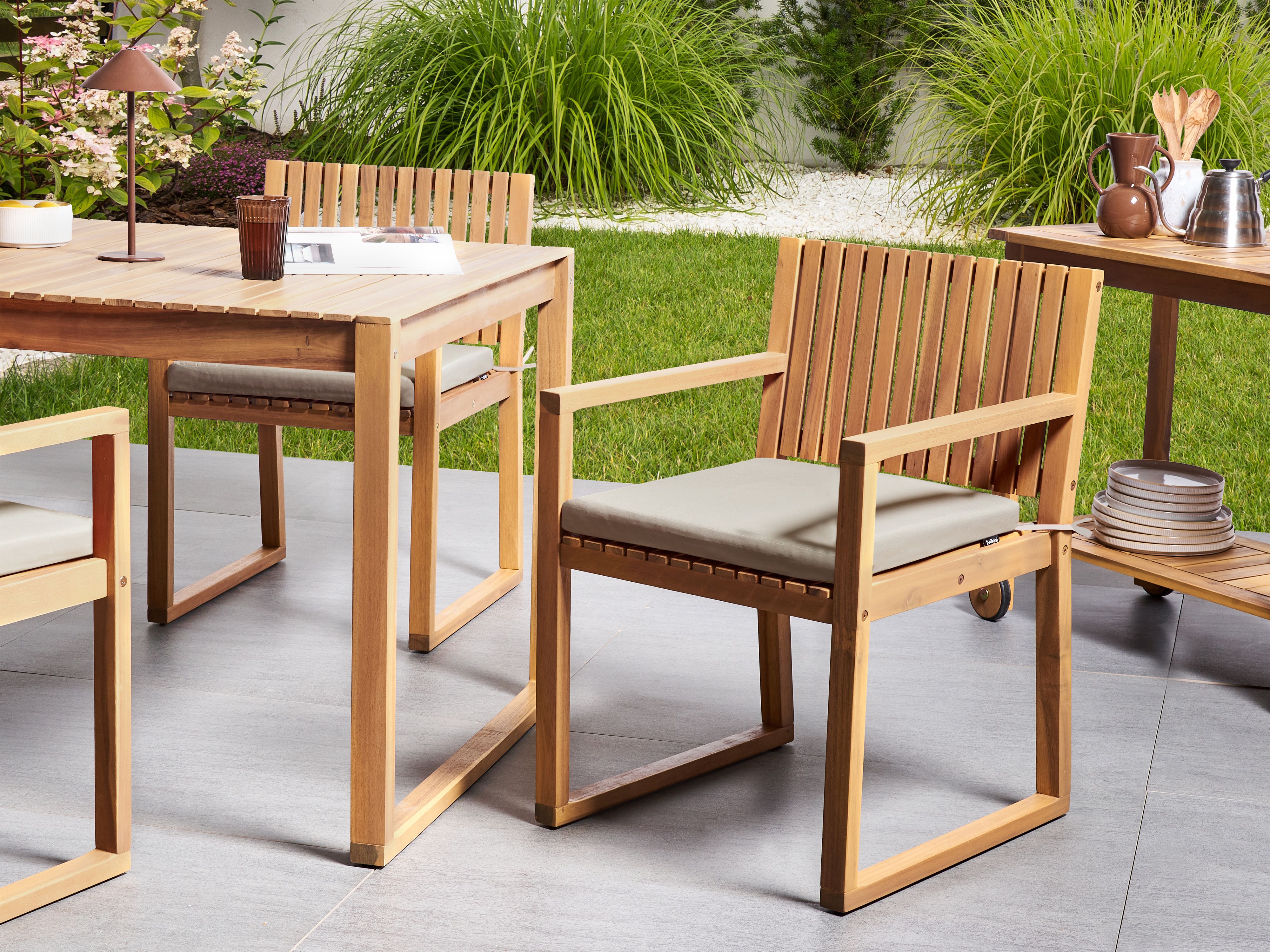 Set of 8 Garden Chair Cushions SASSARI PREMIUM 46 x 46 cm Taupe