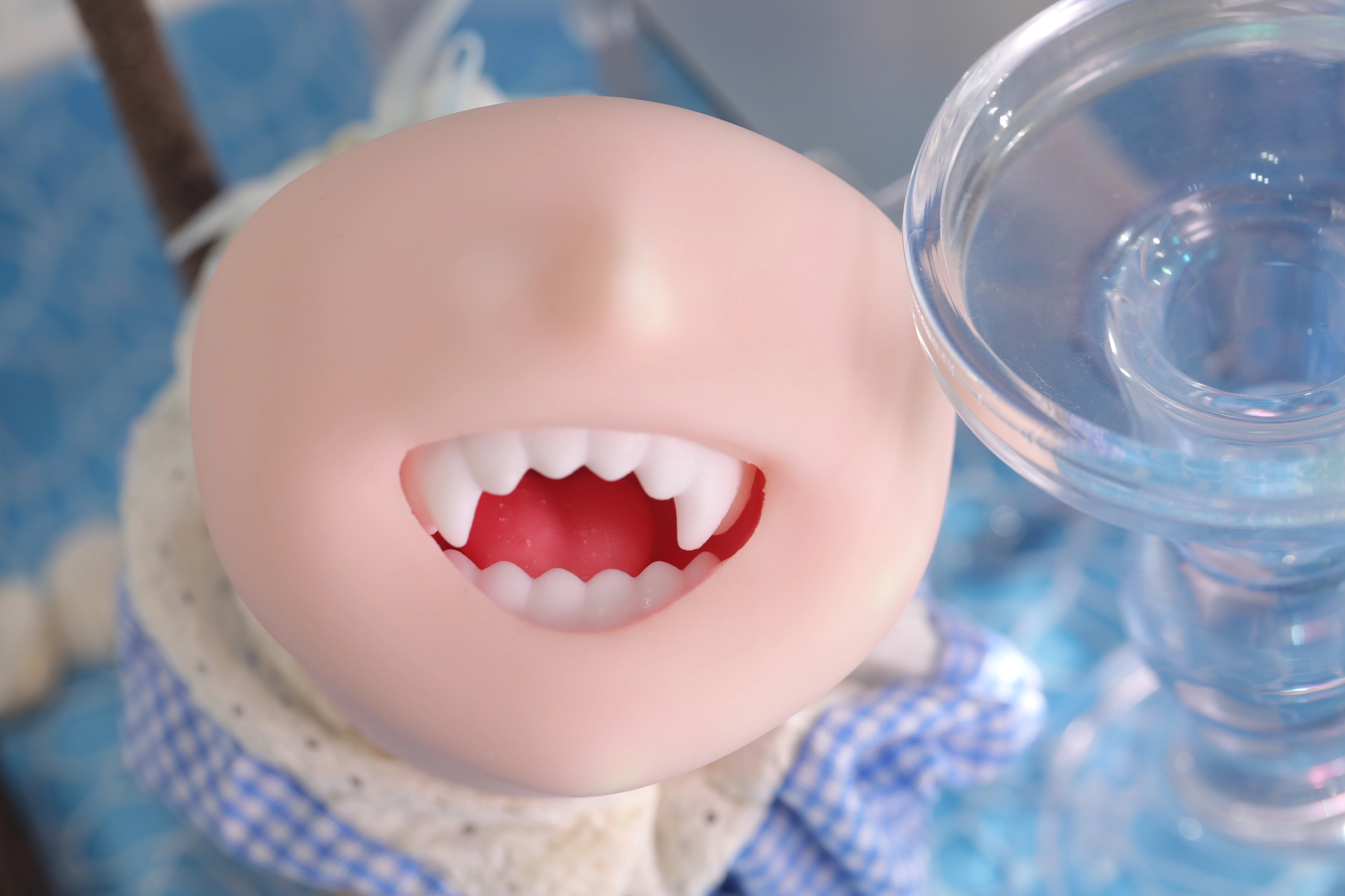 Dr.YUU shark-themed oral masturbator internal fang and tongue-style channel design