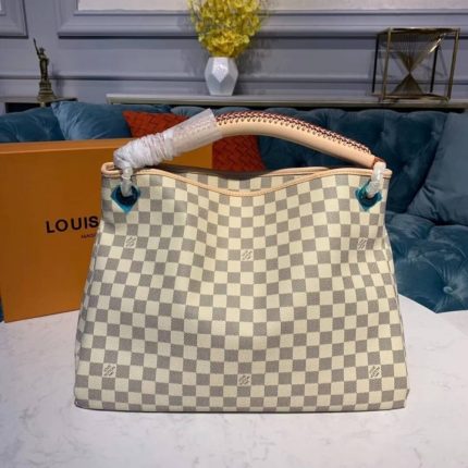 Louis Vuitton Set1:1High-quality replica