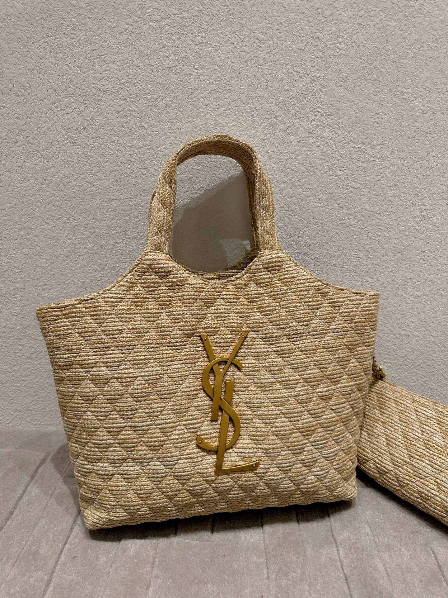 TO – Luxury Bags SLY 2801:1High-quality replica