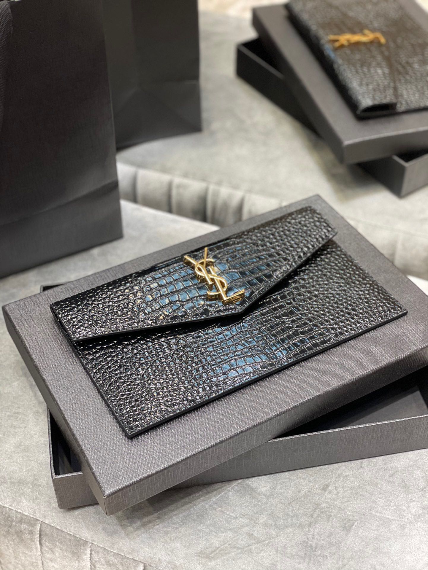 TO – New Luxury Bags SLY 3131:1High-quality replica