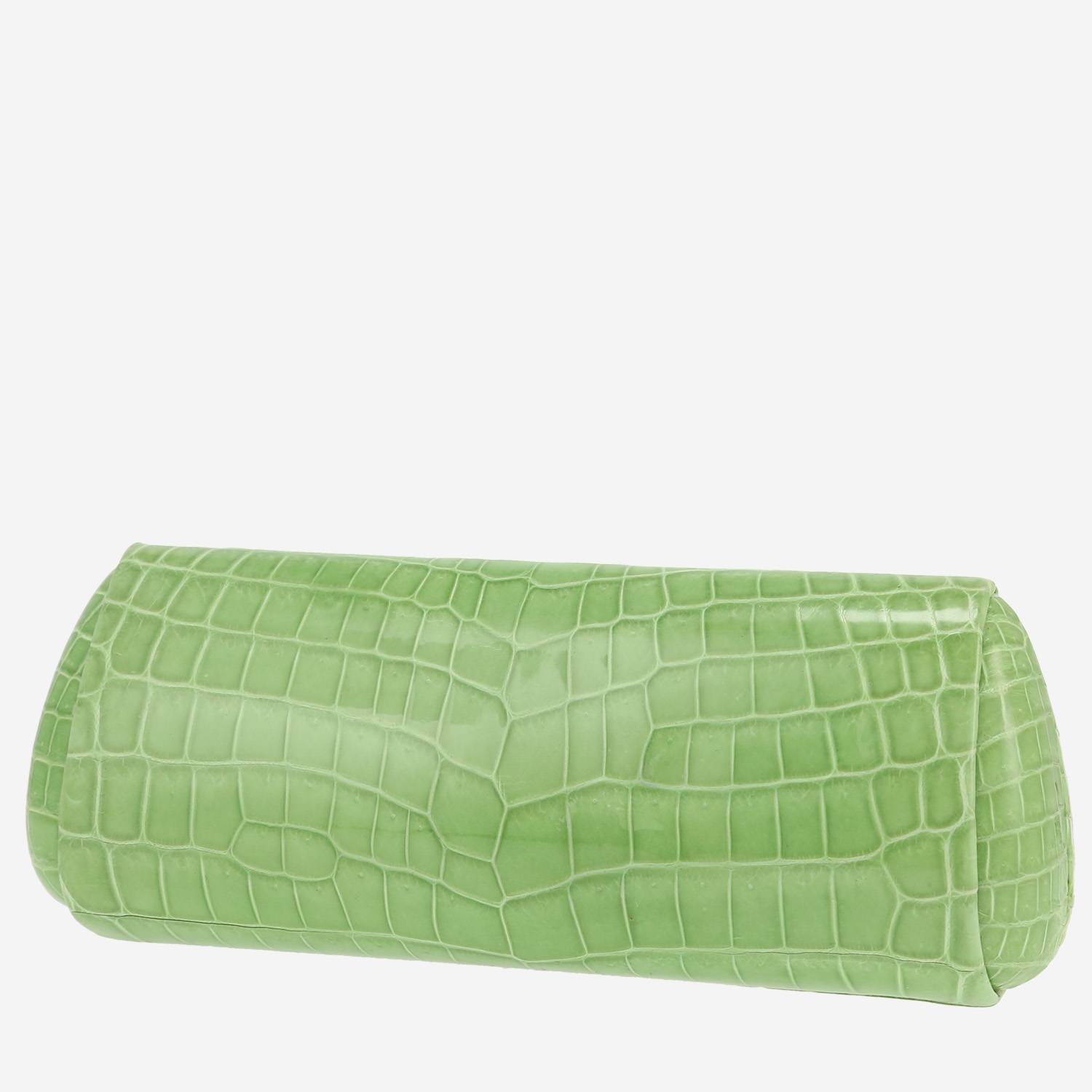 Dior pouch in green crocodile1:1High-quality replica