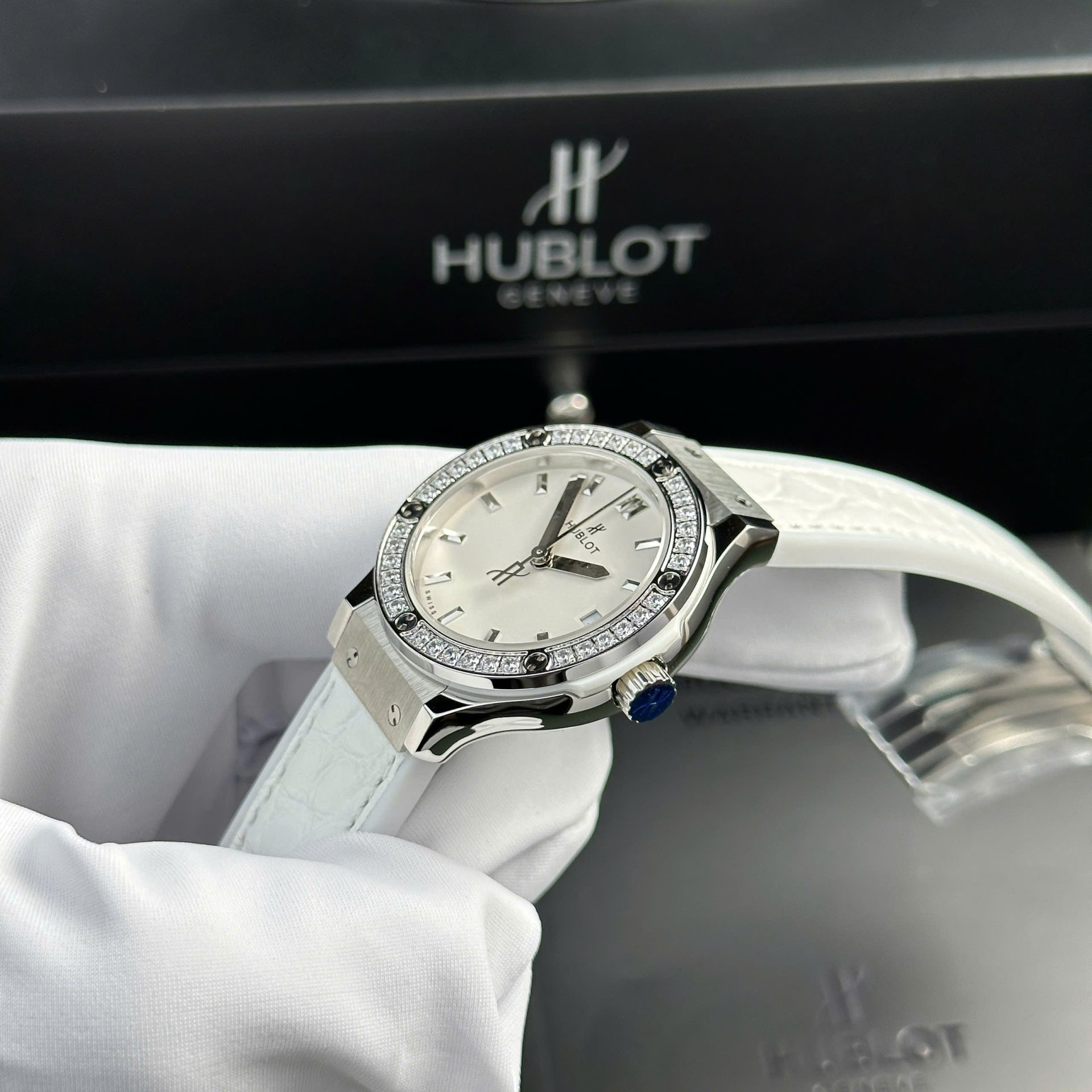 Hublot Classic Fusion Replica 11 Watch White Womens HB Factory 33mm - Top club