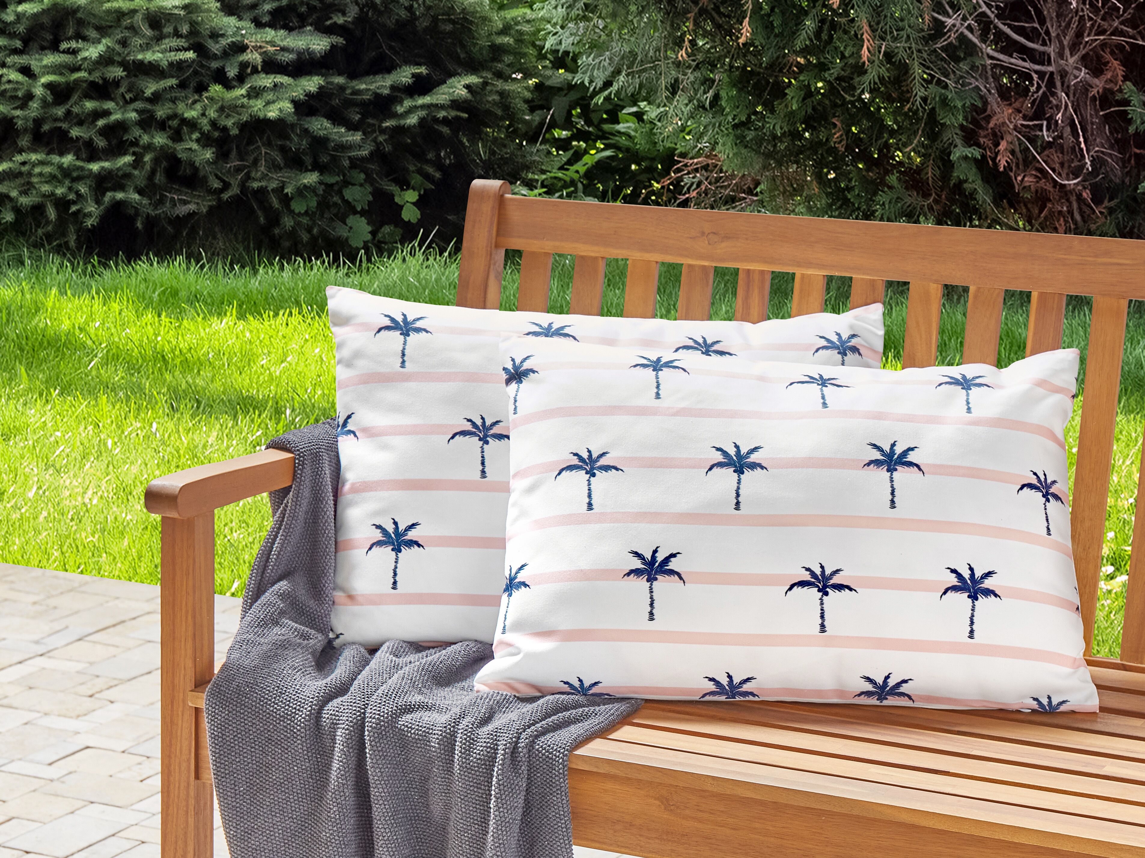 Set of 2 Outdoor Cushions MOLTEDO Striped 40 x 60 cm White