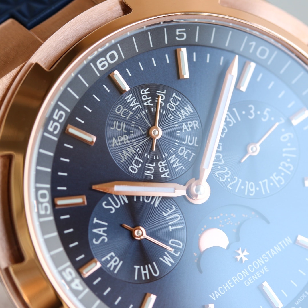 Fake Vacheron Constantin Replica Watches Overseas perpetual calendar ultra-thin Boutique Exclusive 41.5 MM PINK GOLD 4300V/220R-B509(1:1 replica) - Top club