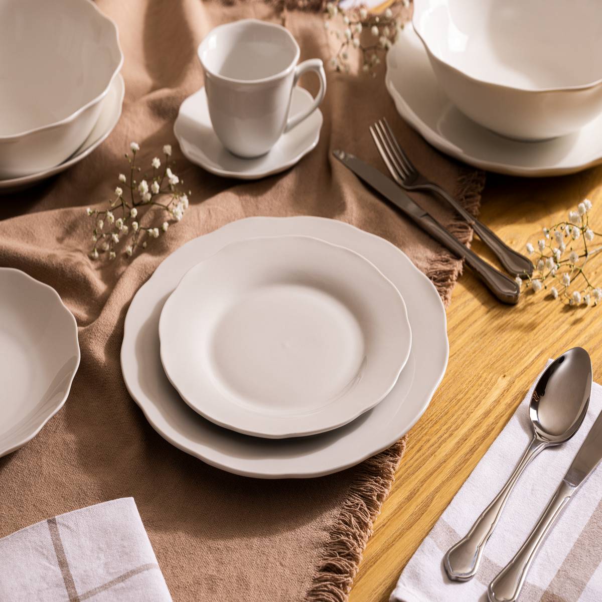 Set of 6 deep plates "Alma" D.22.5 cm, White