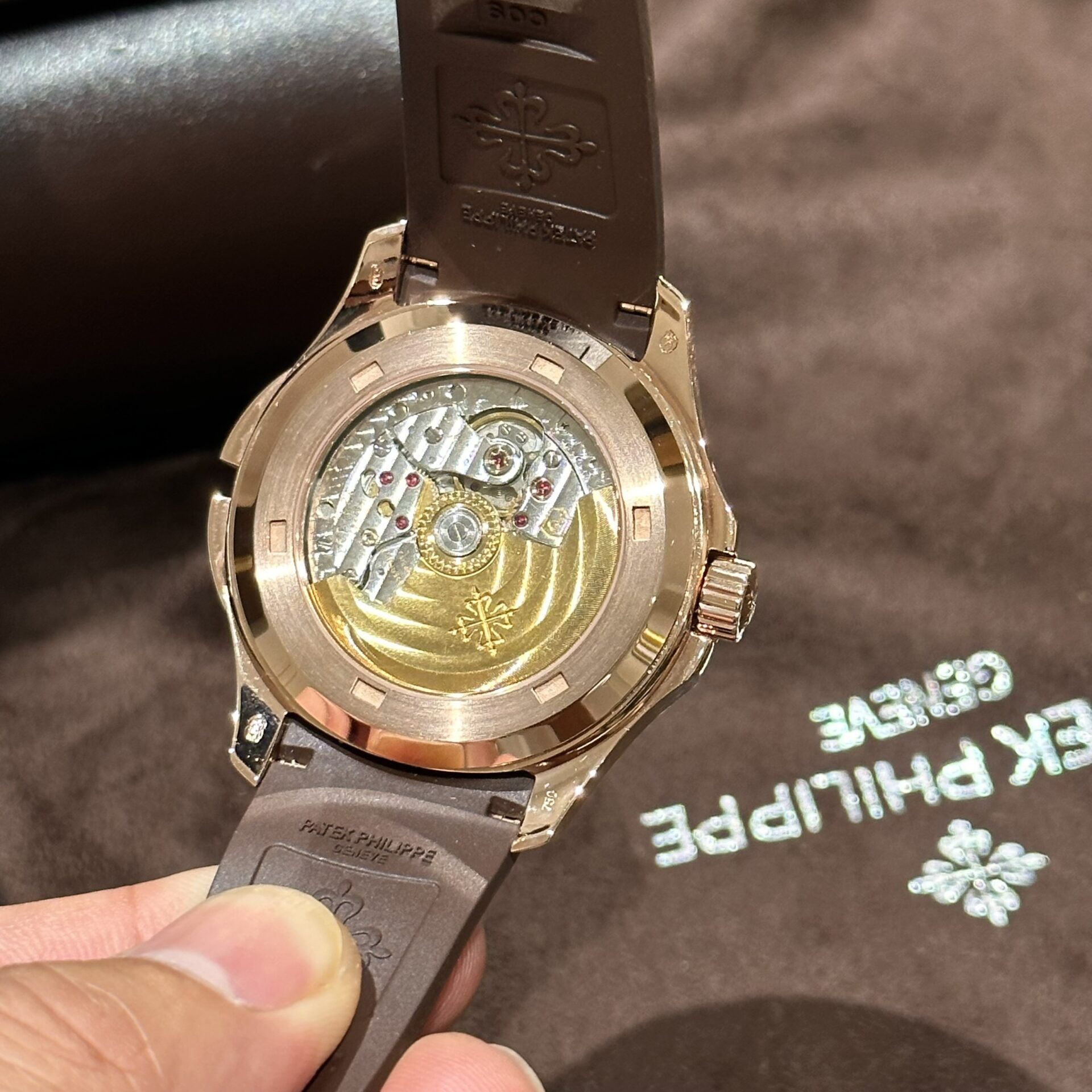 Patek Philippe Aquanaut 5164R Genuine Replica Watch Gold Wrapped ZF 40.8mm - Top club