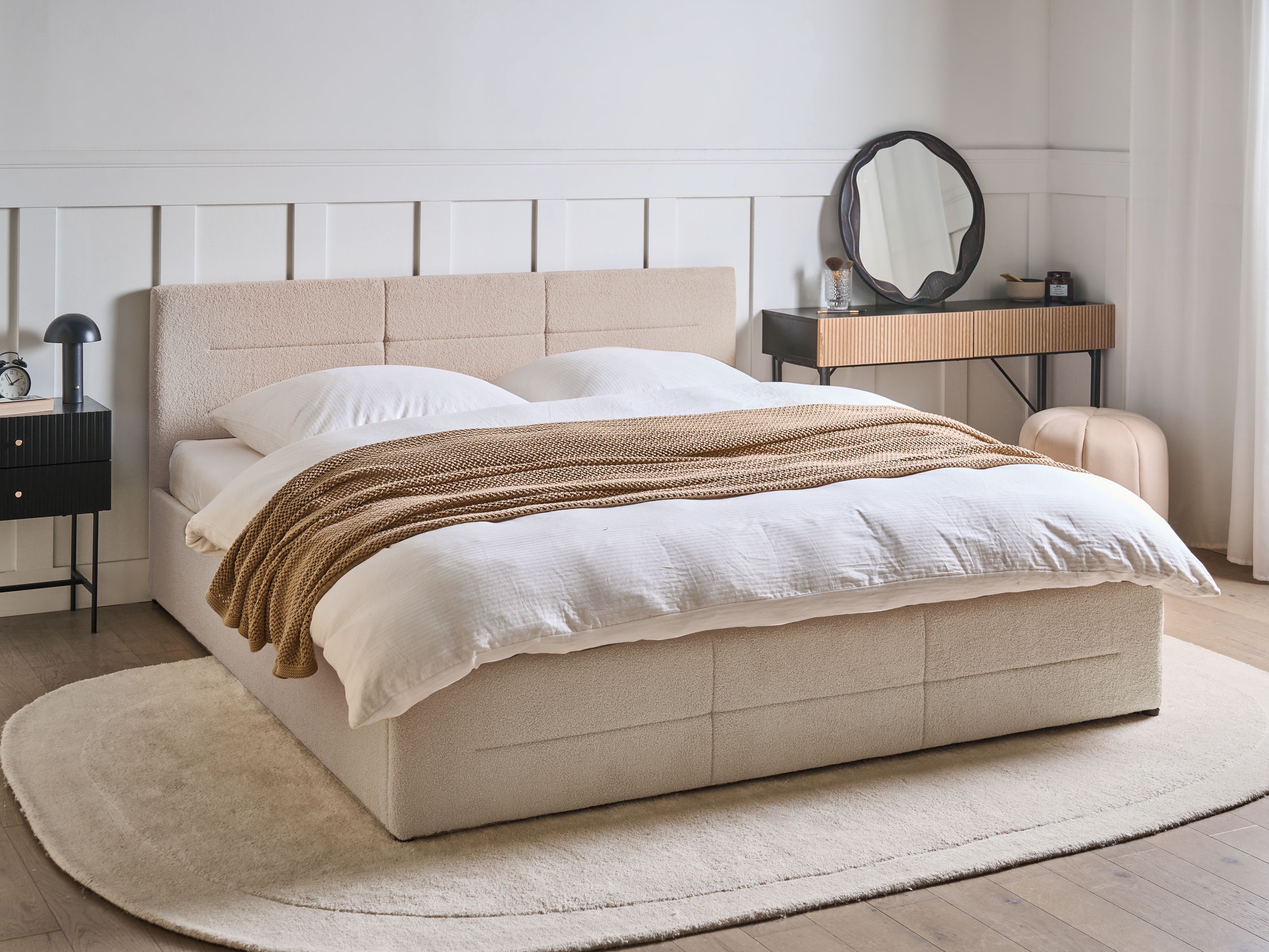 Ottoman Bed Boucle MASSOGNES 180 x 200 cm Beige