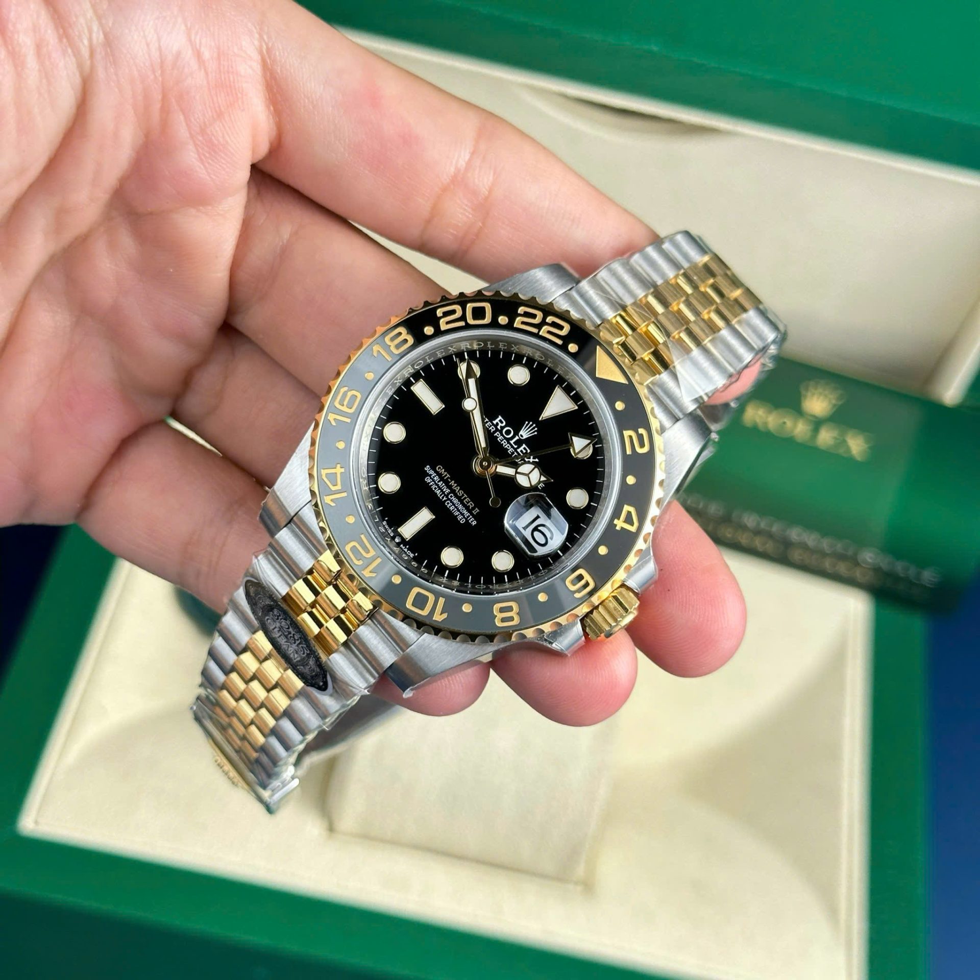 Rolex Replica Watch GMT-Master II 126713GRNR Black Dial Clean Factory 41mm - Elite Watch Atelier
