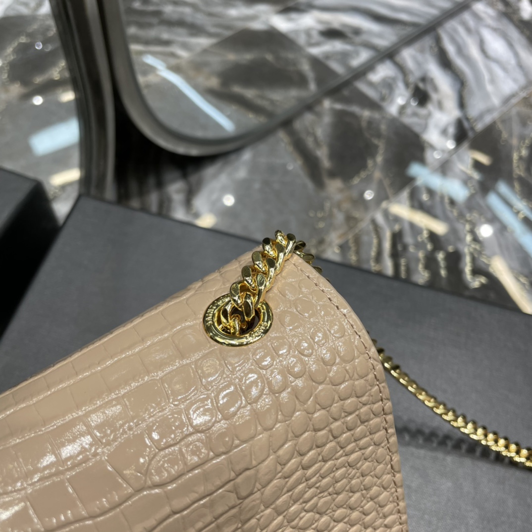 KATE SMALL CHAIN BAG IN GRAIN DE POUDRE EMBOSSED LEATHER1:1High-quality replica