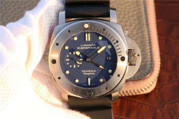 Replica Panerai PAM371 Titanium Blue Dial XF Black Rubber Strap P9001 - Top club