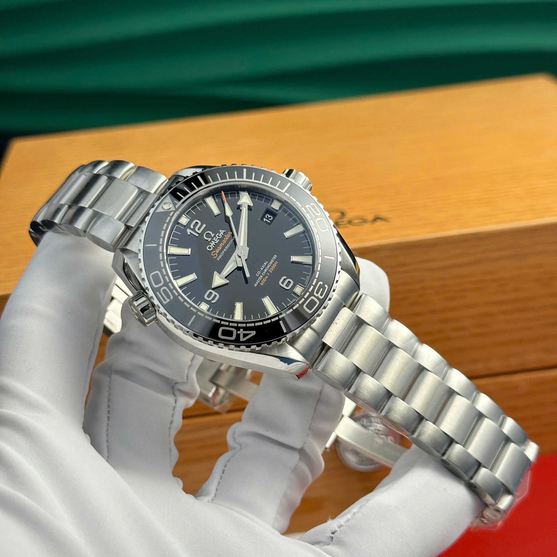 Omega Seamaster Planet Ocean 600M Replica Watch Metal Wire VS Factory 43.5mm - Top club