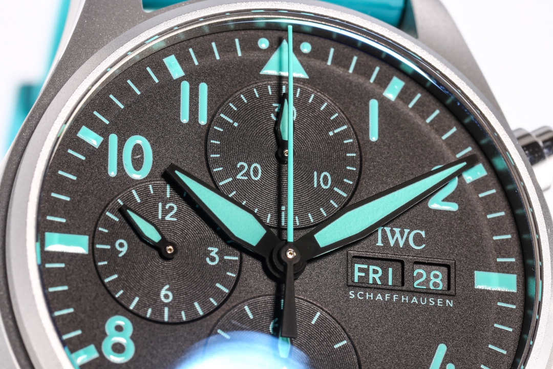 IWC Pilot's New Model IW388106(1:1 replica) - Top club