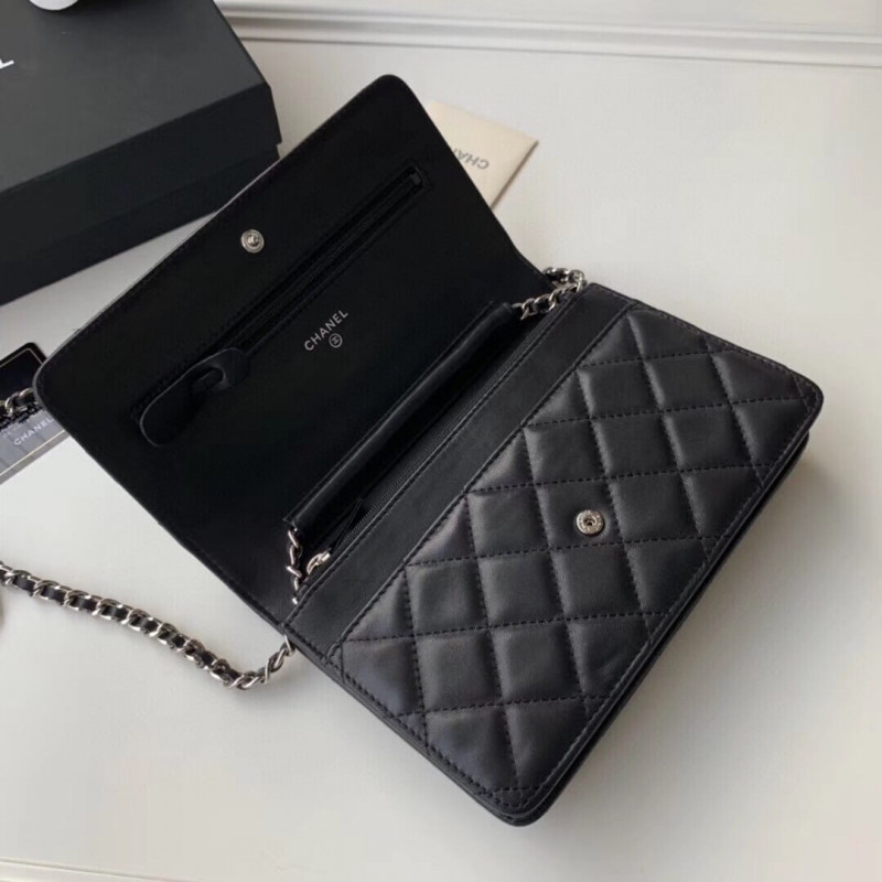 Replica Chanel Classic Lambskin Wallet On Chain Woc Ap02501:1High-quality replica