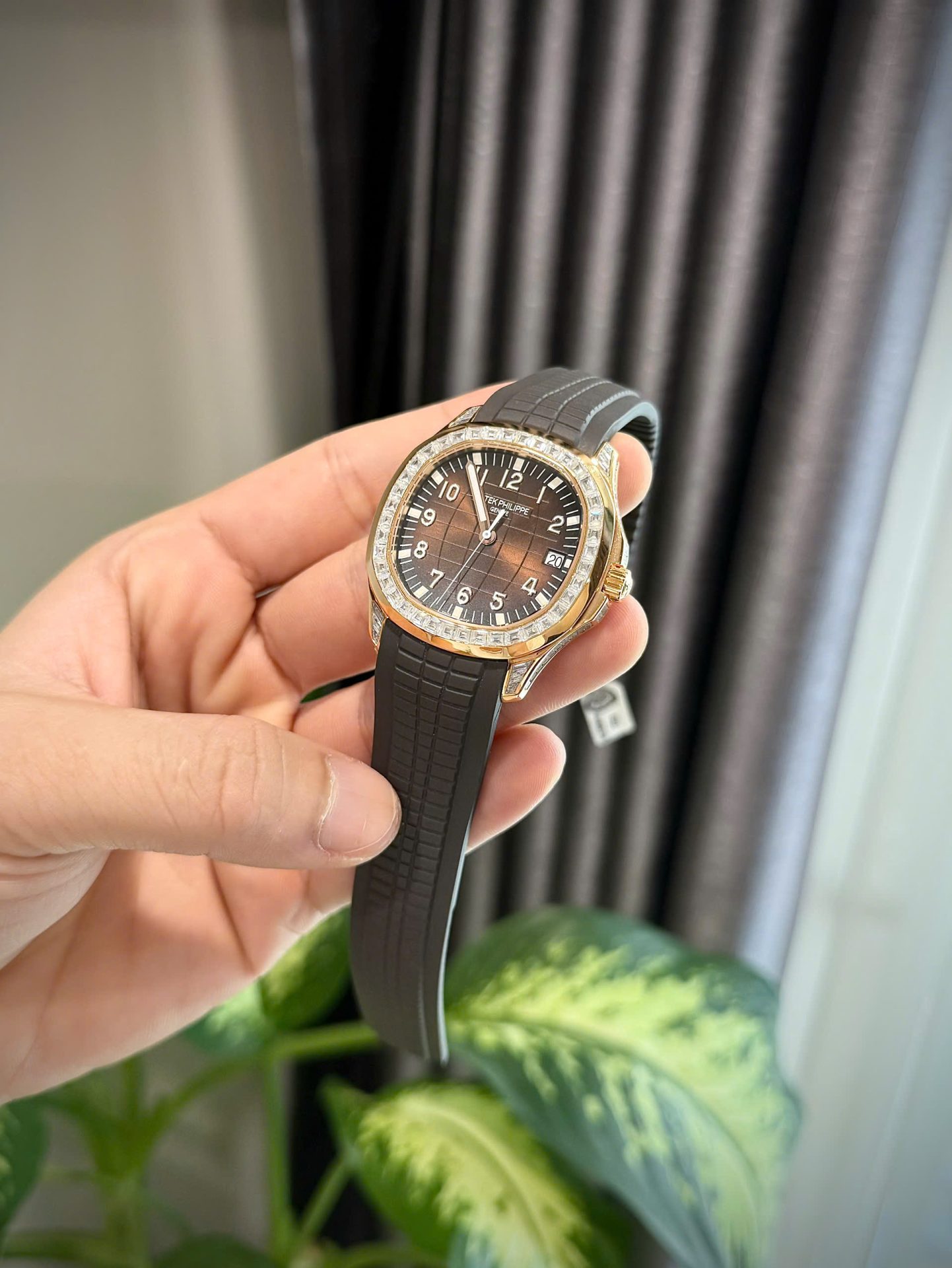 Patek Philippe Aquanaut 5167R Custom Gold Wrapped + Moissanite Diamonds 40mm - Top club
