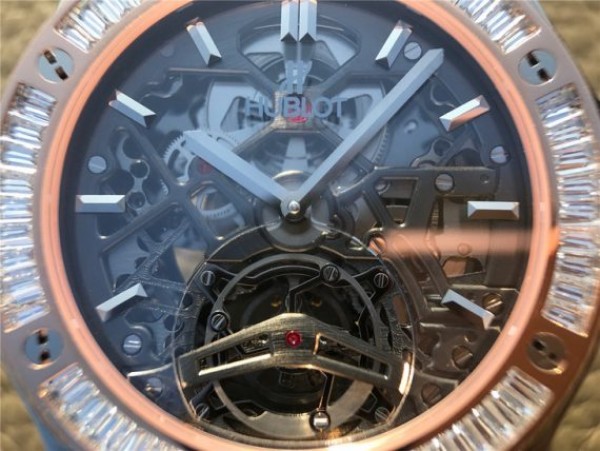 Replica Hublot Classic Fusion Tourbillon 42mm TF RG Bezel Skeleton Dial Black Gummy Strap A23J - Top club