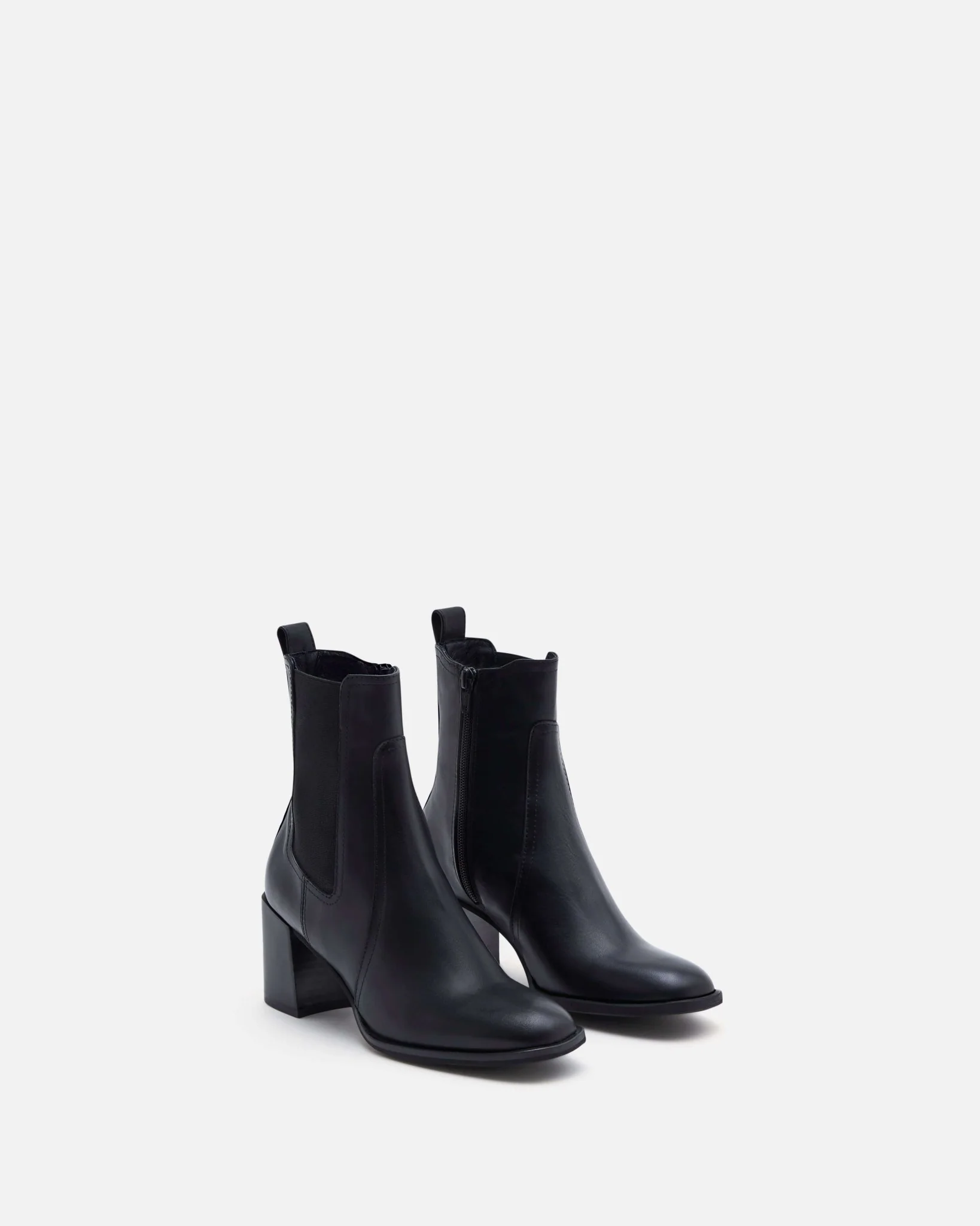 BOTTINES CLARISSE - En cuir à élastique noir