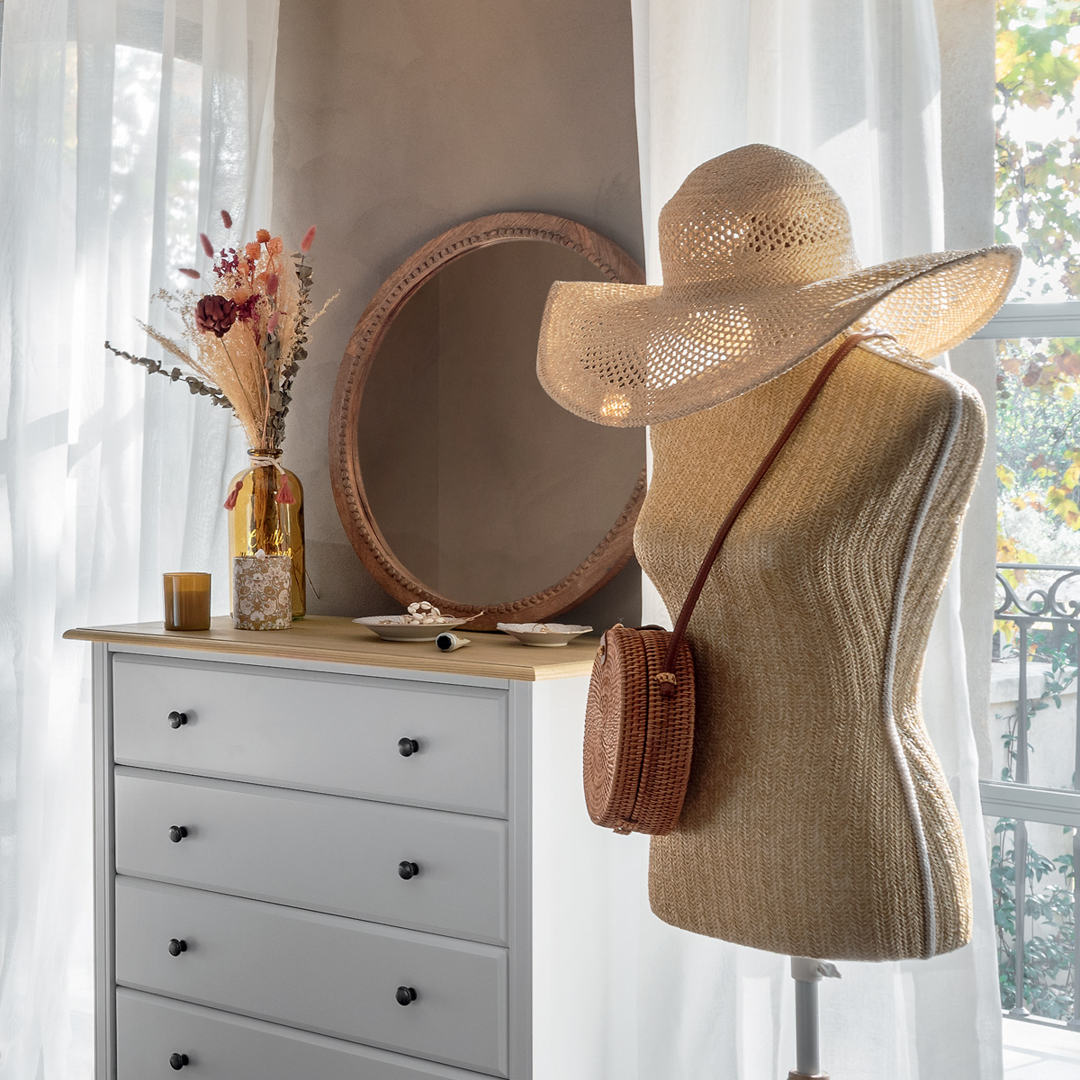 Mannequin "Carmen" Pine, Gold, H.160 cm