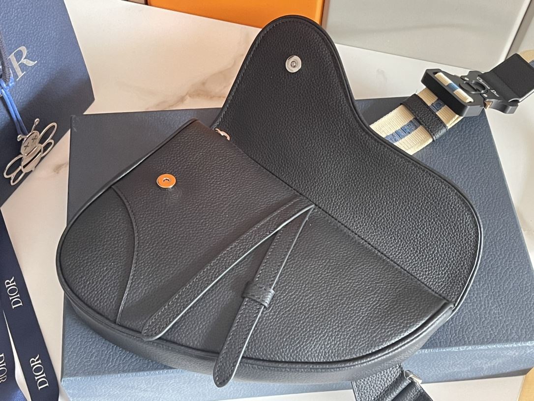 Saddle Bag Black For Women‎ 11in/28.5cm CD1:1High-quality replica