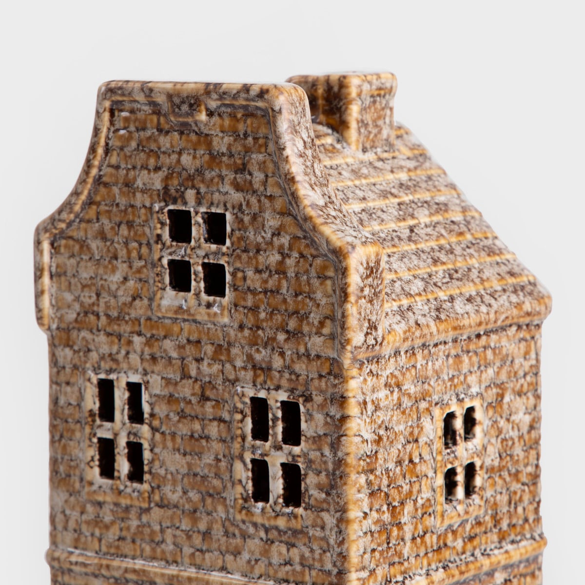 Domek LED CRISPO ceramiczny brązowy 11x10x21 cm
