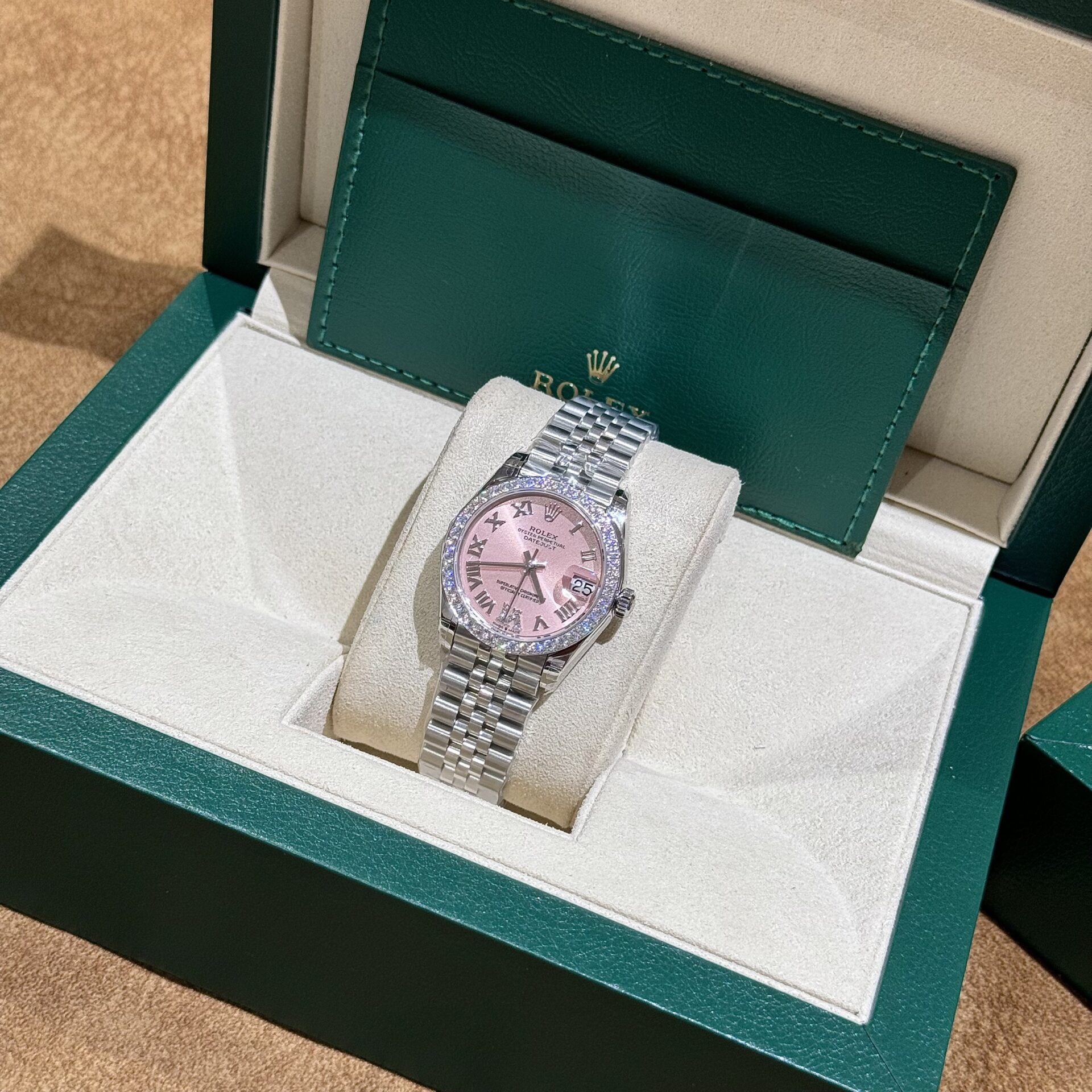 Rolex DateJust Replica Watch Moissanite Diamond Pink Dial 31mm - Elite Watch Atelier