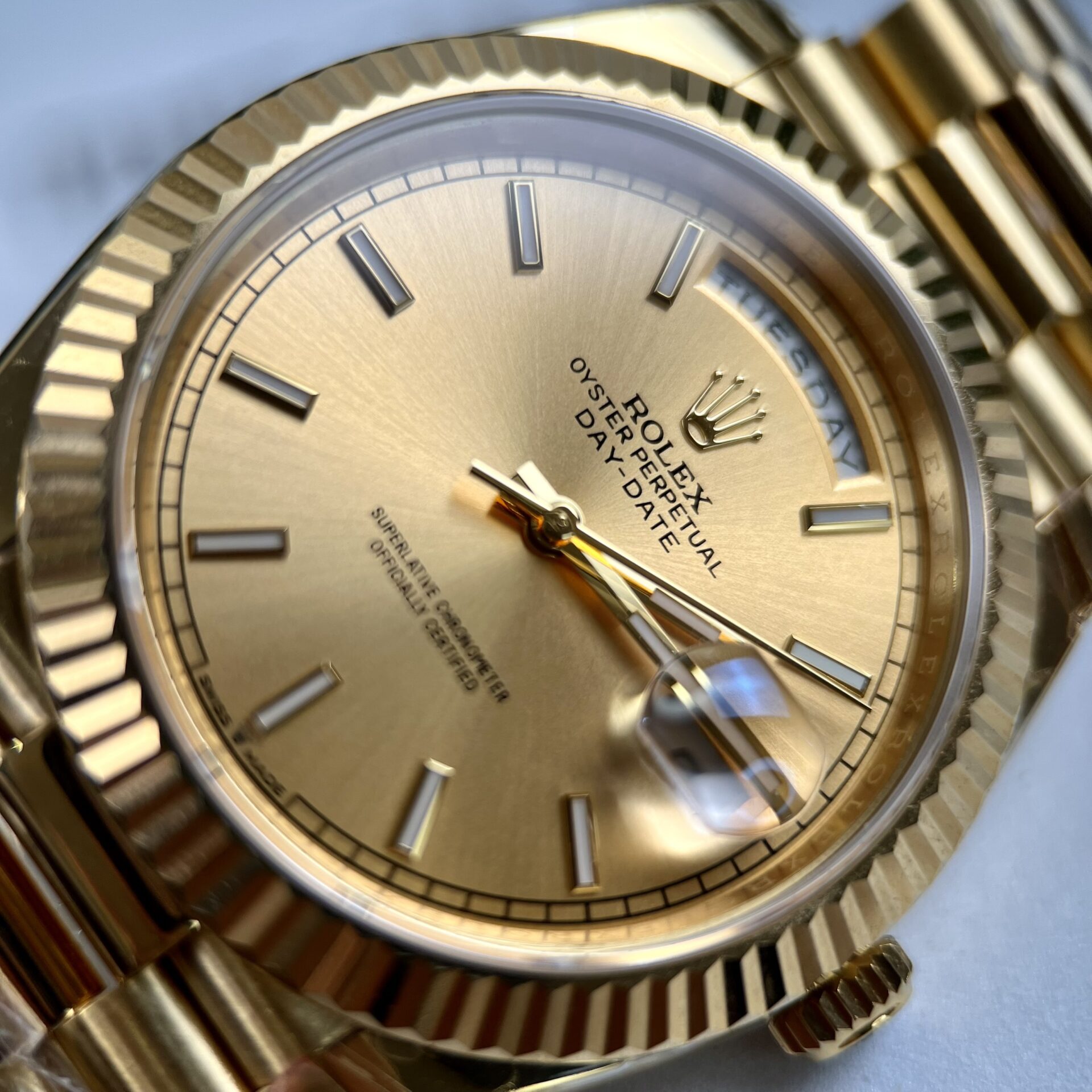 Rolex Replica 1:1 Watch Day-Date Gold Plated Fluted Bezel EW Factory 40mm - Top club