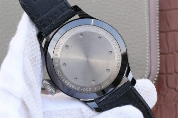 Replica IWC Big Pilot Real PR IW502003 Real Ceramic BOUTIQUE RODEO DRIVE ZF V2 Calfskin Strap A51111 - Top club