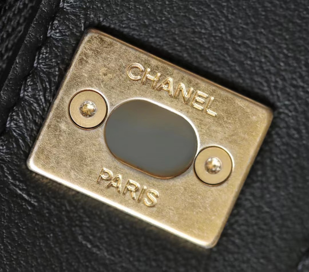 Chanel WOC