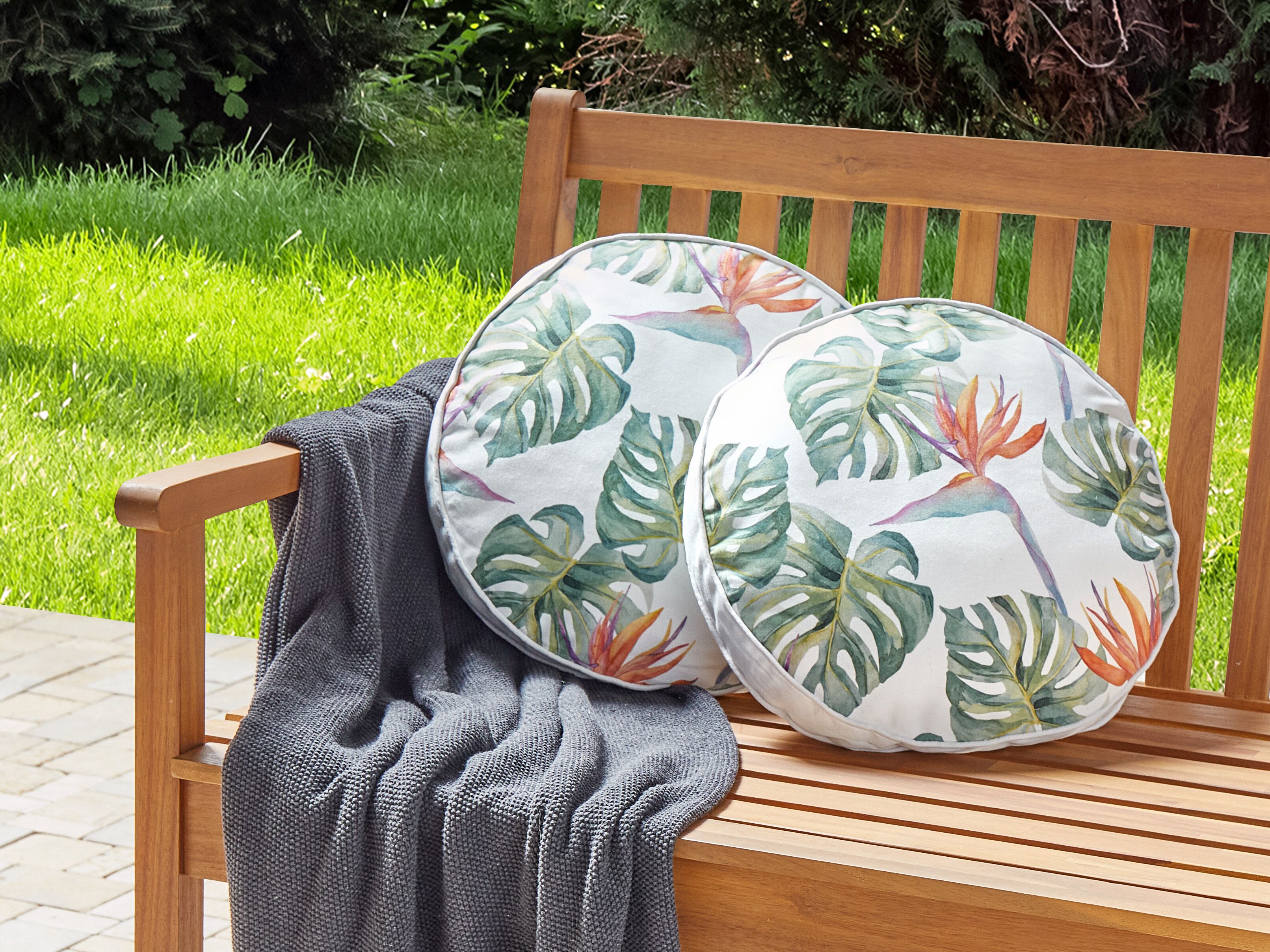 Set of 2 Outdoor Cushions TORRAZZO Plant Pattern 40 x 40 cm White