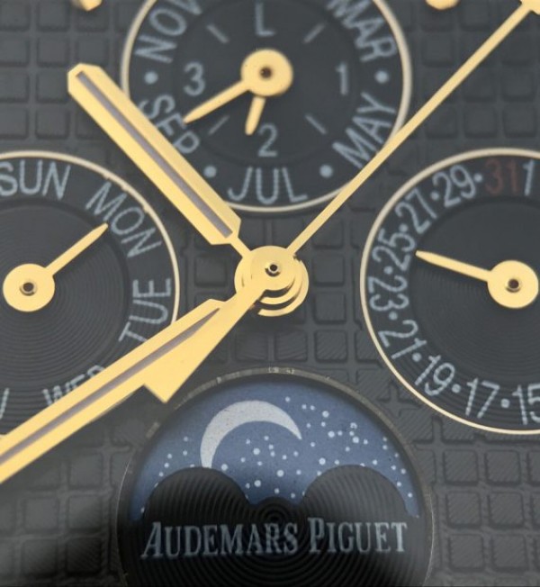Replica Audemars Piguet JF Royal Oak 41mm 26574 YG Black Textured Dial A5134 - Top club
