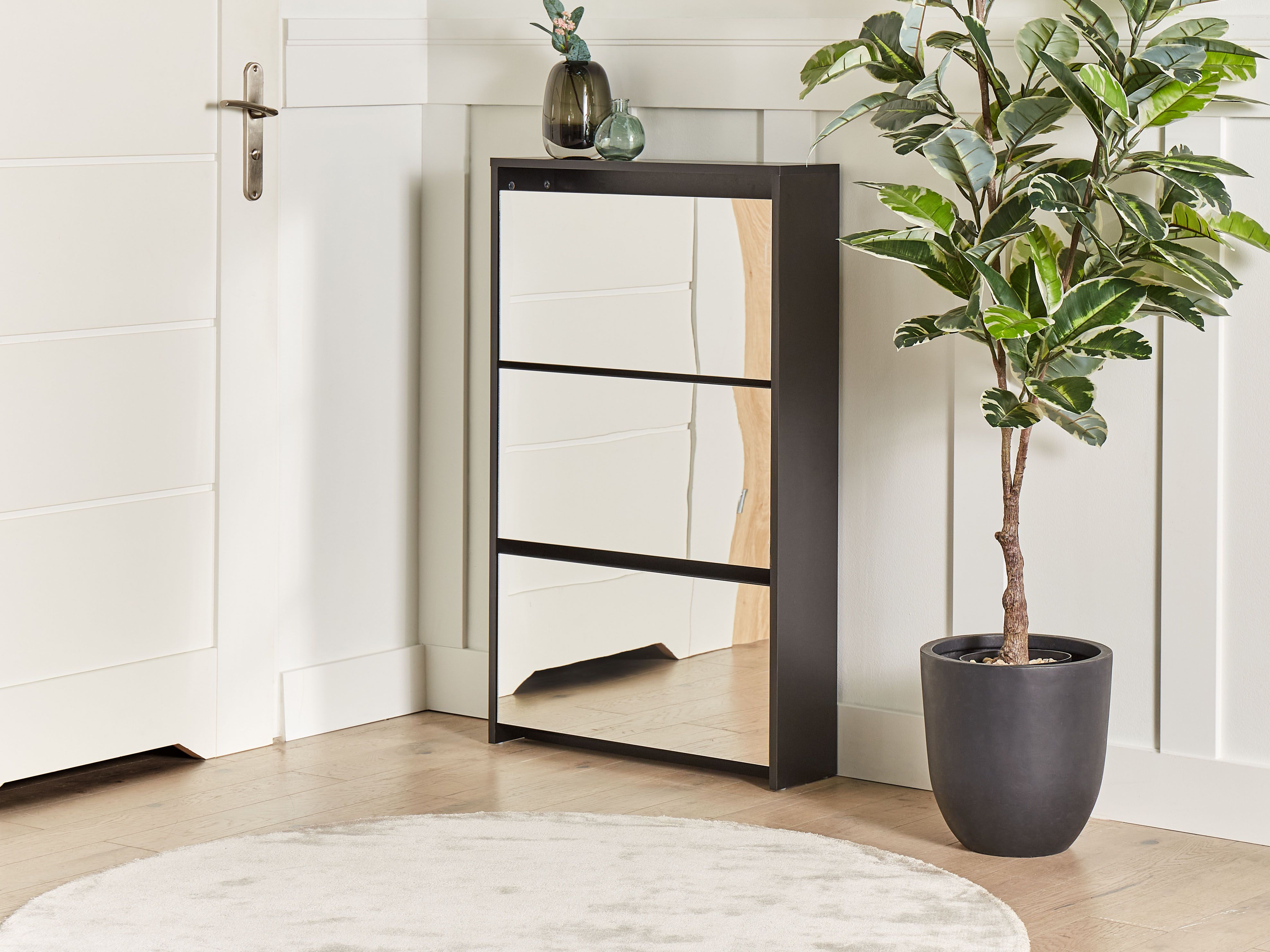 Shoe Storage Cabinet MIDFIELD with Storage Black