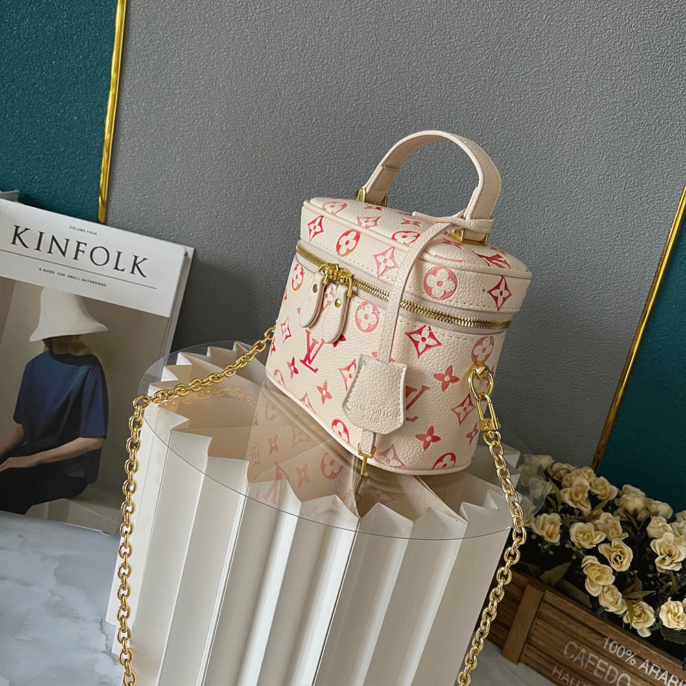 Louis Vuitton LV Cosmetic Bag1:1High-quality replica