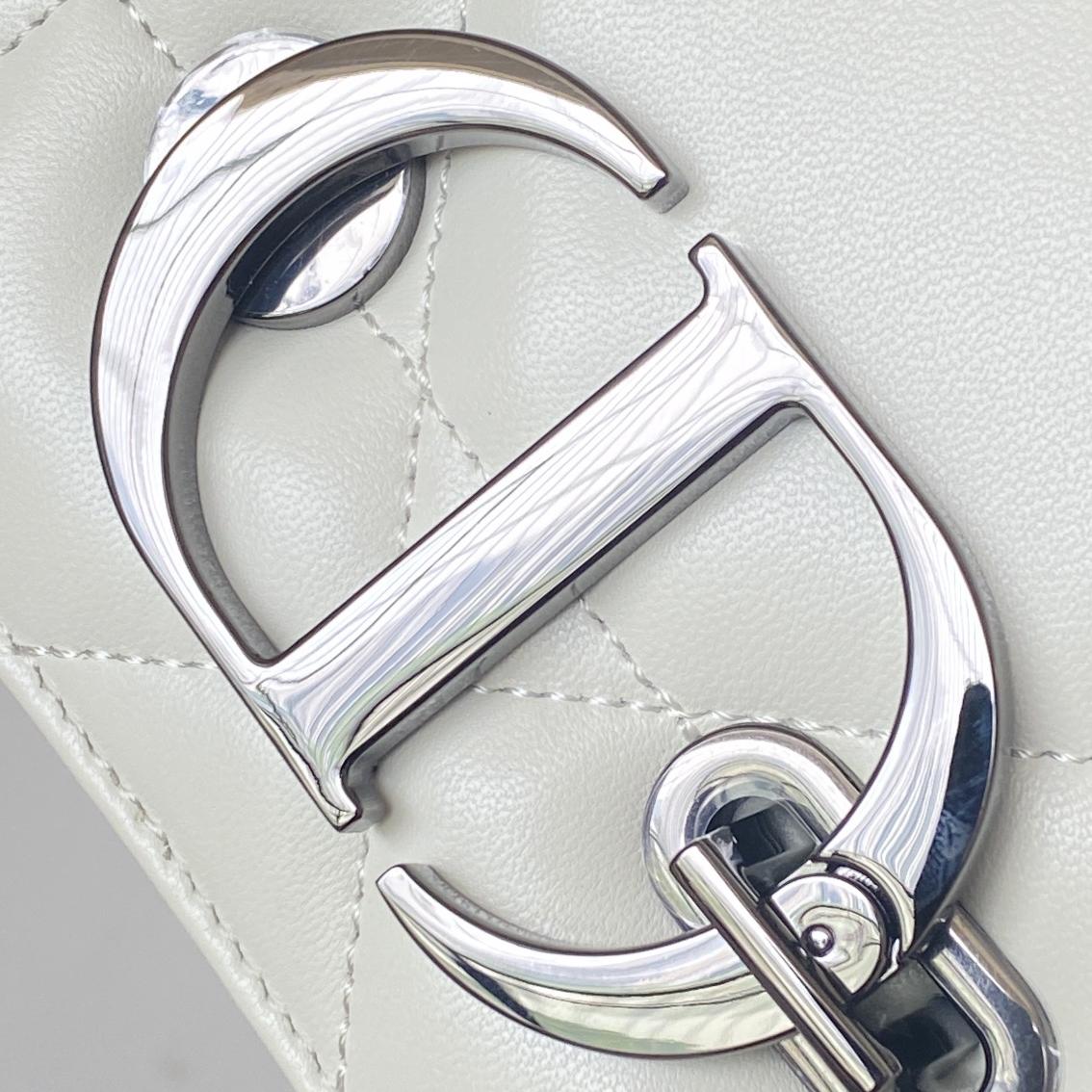 30 Montaigne Box Bag With Handle White For Women 10in/25cm M9218BNNA_M0301:1High-quality replica