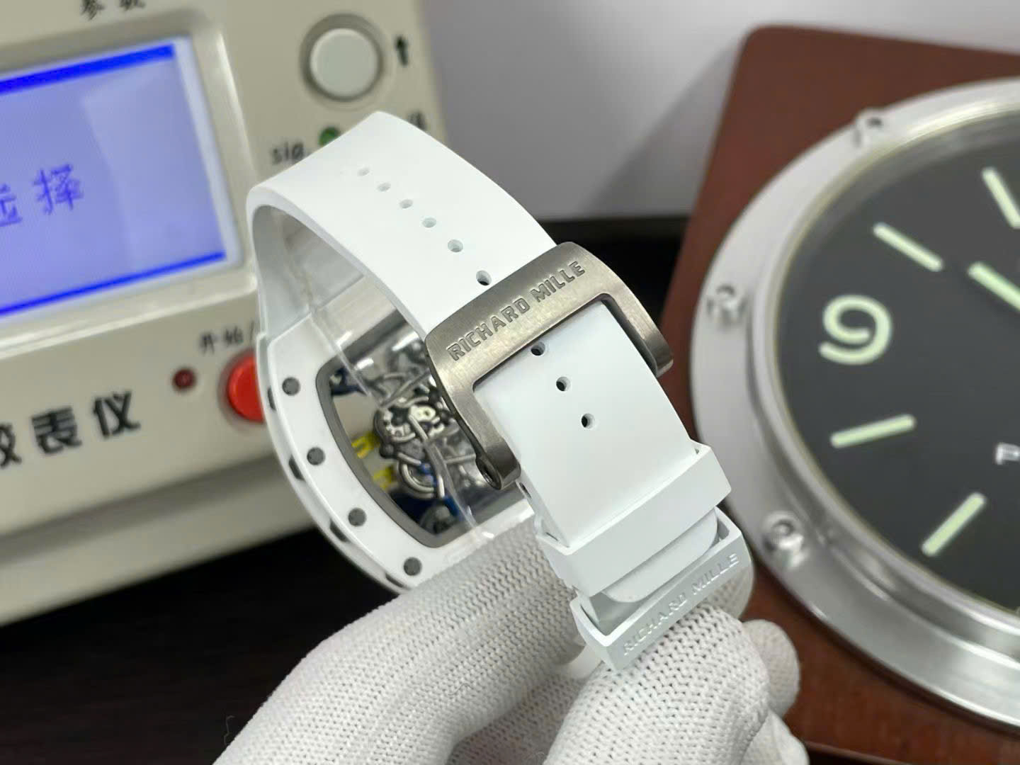 Richard Mille High End Watch Replicas RM61-01 Yohan Blake White Ceramic ZF Factory 43x50mm - Top club