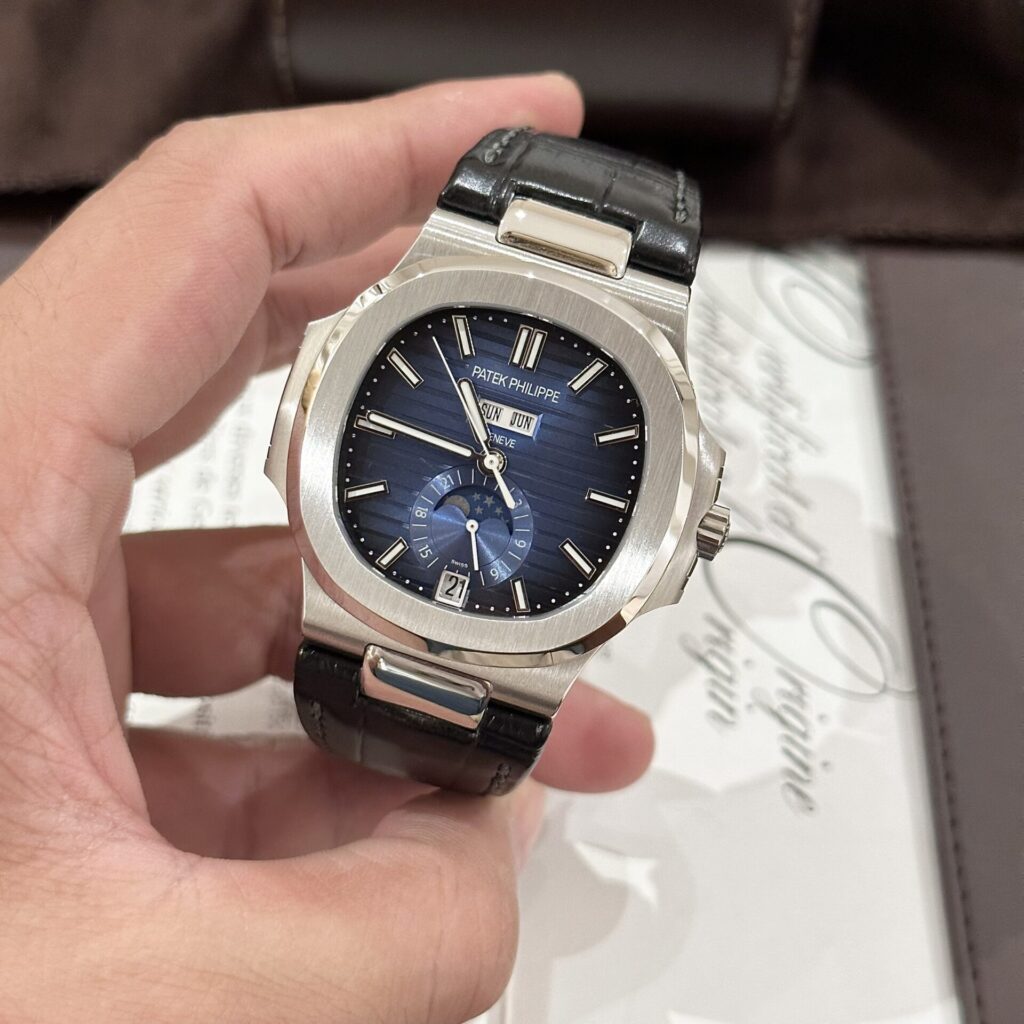 Patek Philippe Nautilus 5726 Replica 1:1 Watch Blue Dial Leather Strap GRF 40.5mm - Top club