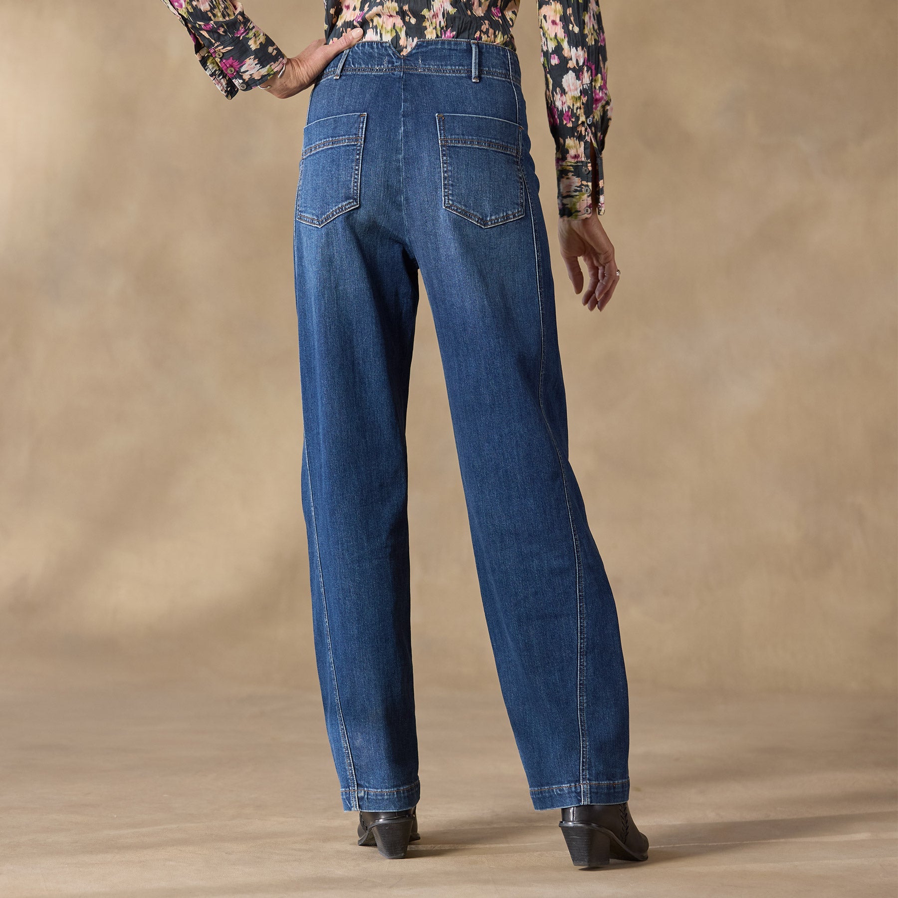 Relaxed Joan Jeans - Sundance Clothing