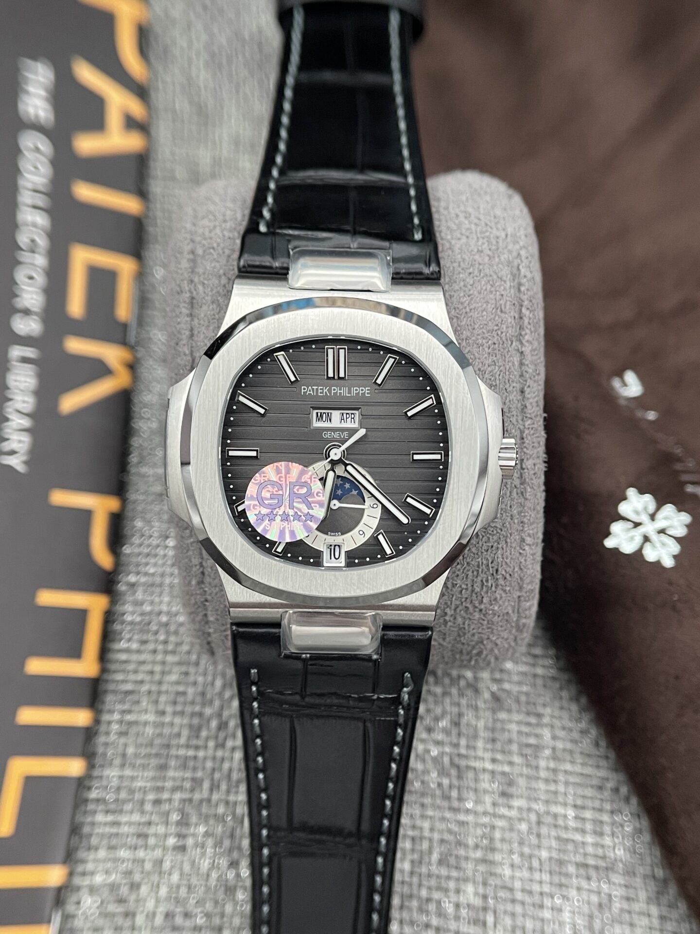 Patek Philippe Nautilus 5726 Replica Watch Gray Dial GRF 40.5mm - Elite Watch Atelier