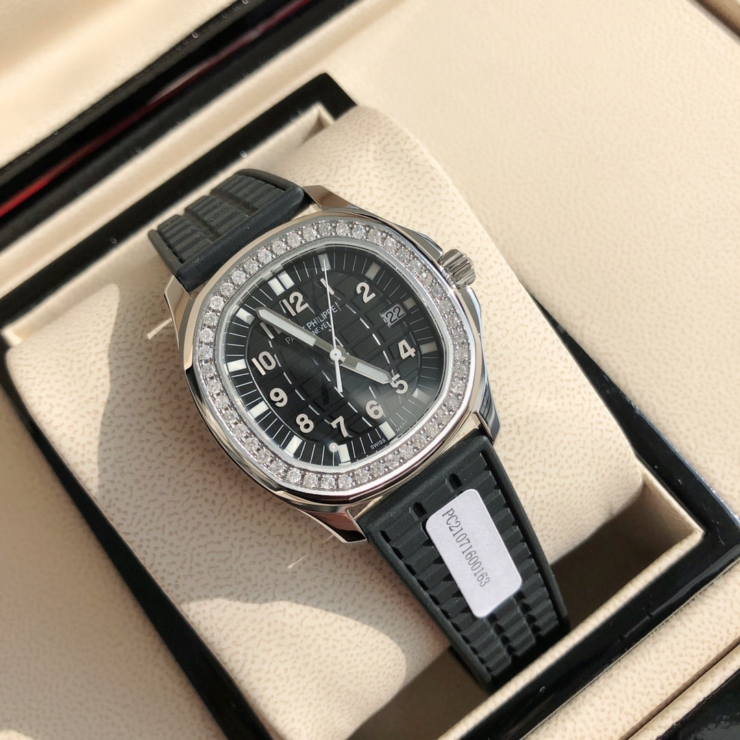 Fake Patek Philippe Replica Watch Aquanaut Ladies Stainless Steel Black Dial 5067A-001 TWF(1:1 replica) - Elite Watch Atelier