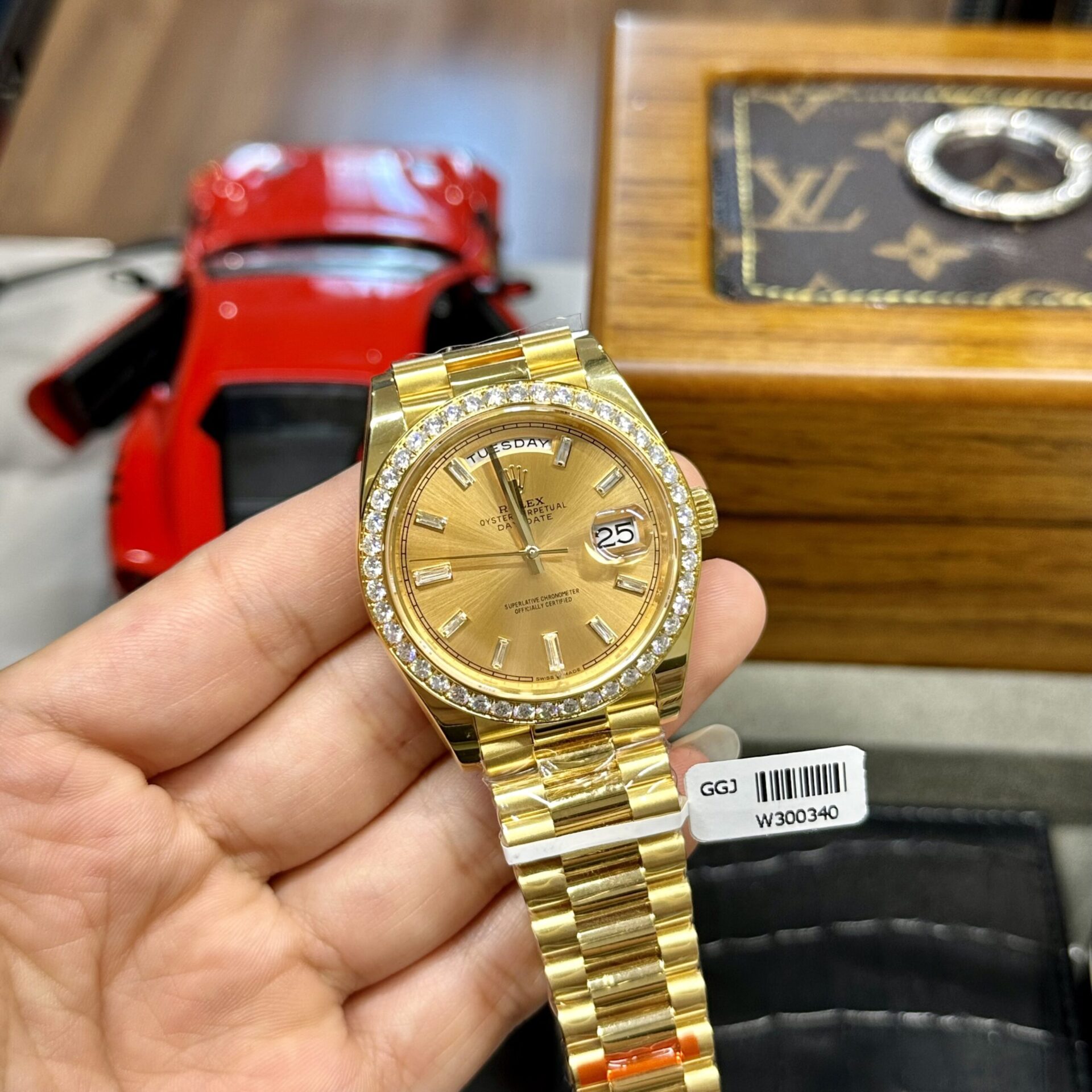 Rolex Day-Date Fake Watches Yellow Dial Moissanite Diamonds EW Factory 40mm - Top club