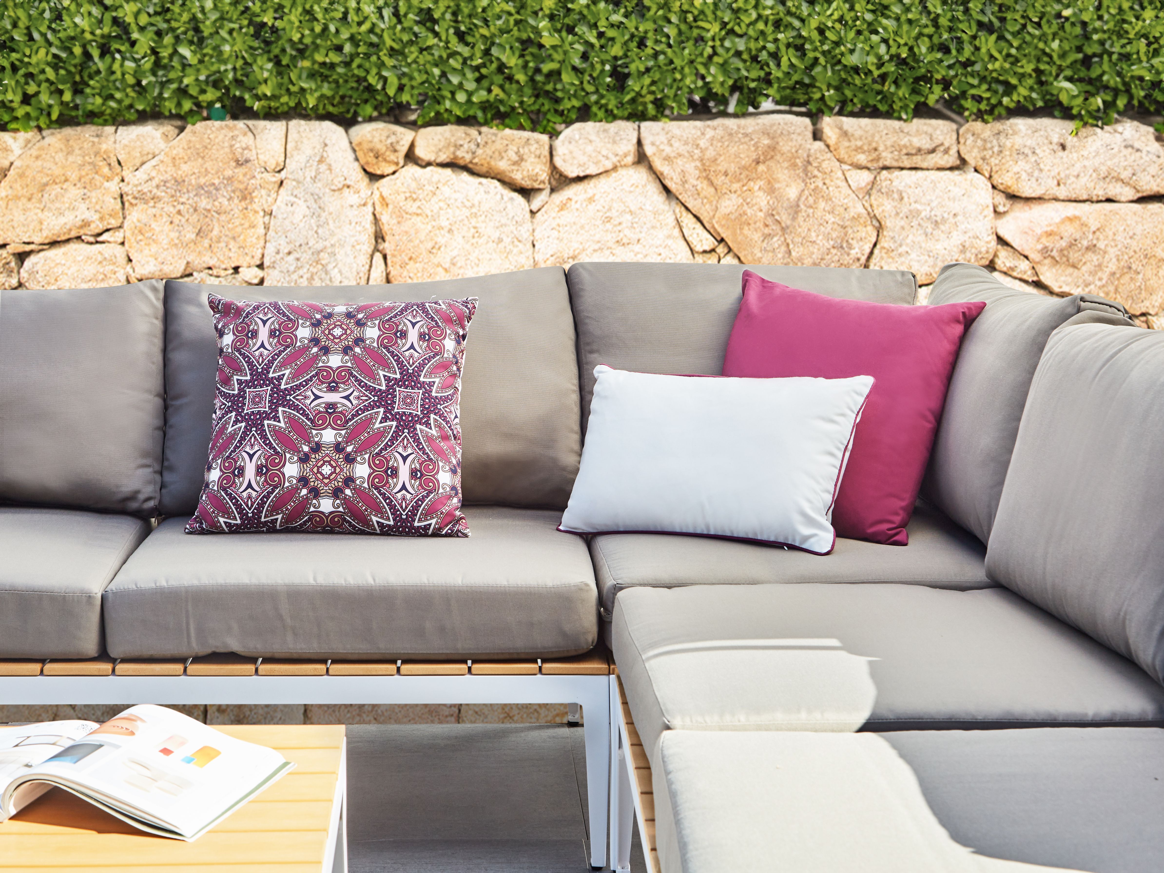 Set of 3 Outdoor Cushions MIRAGE Oriental Pattern Multicolour
