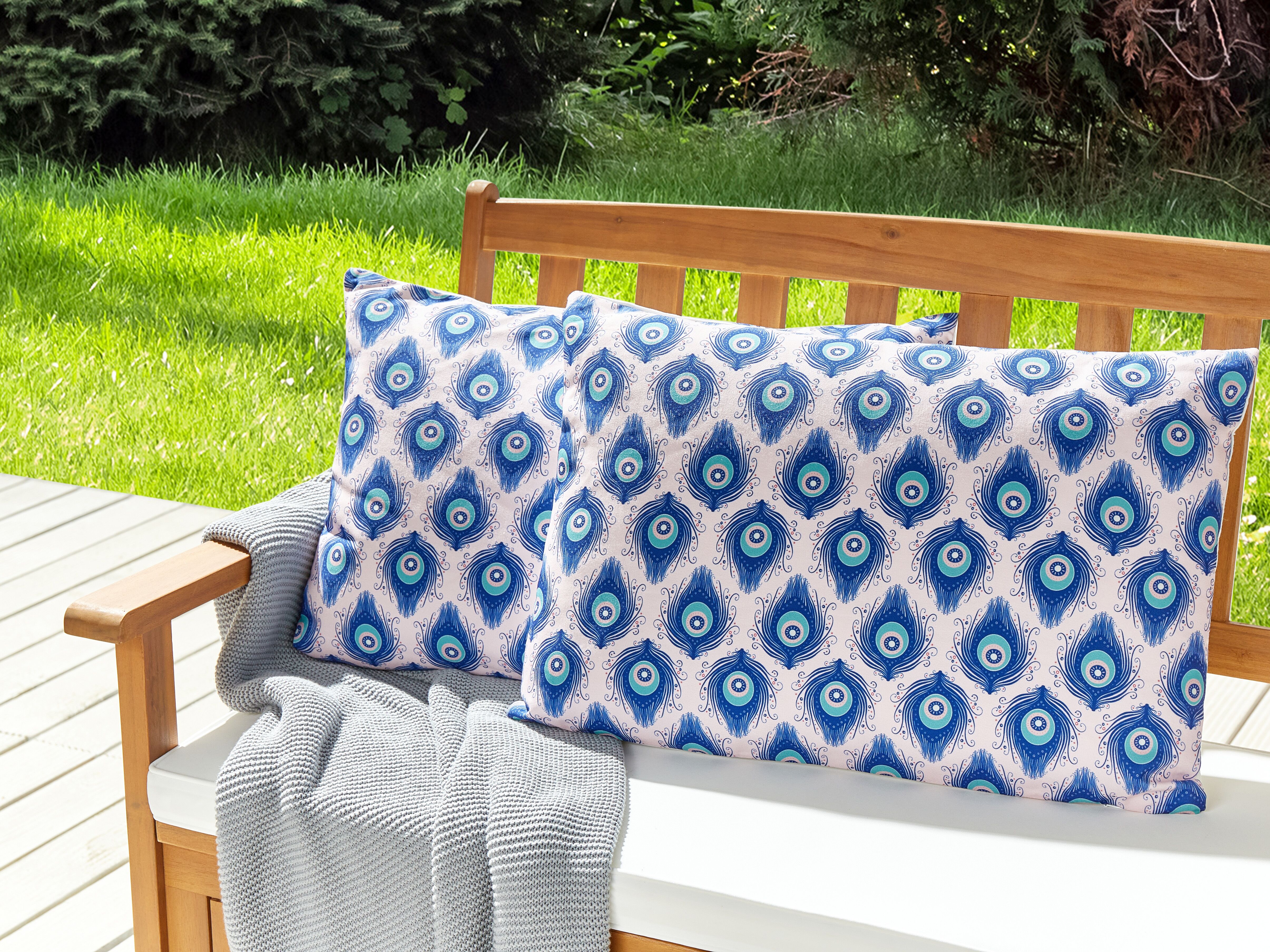 Set of 2 Outdoor Cushions CERIANA Animal Pattern 40 x 60 cm Blue