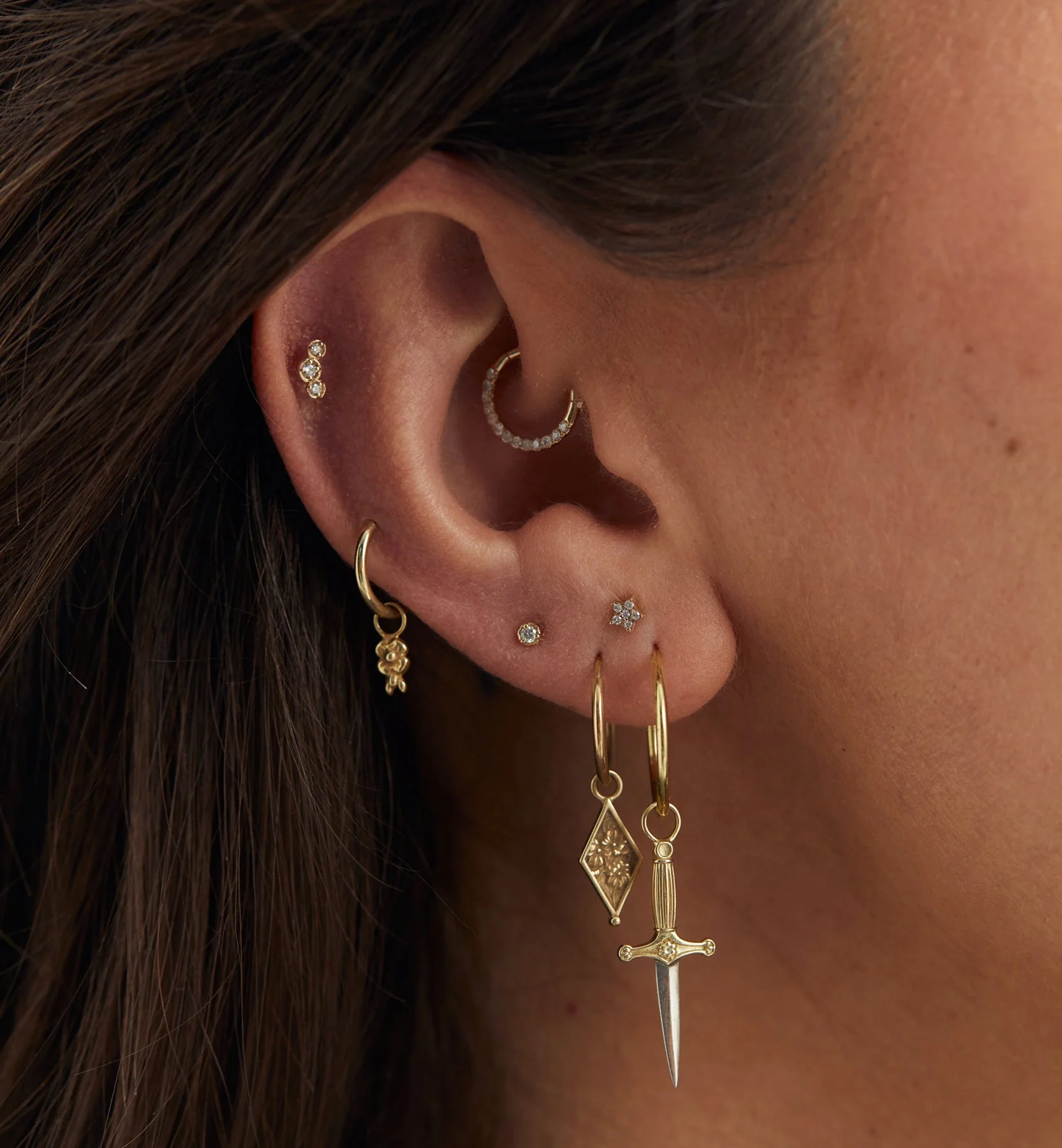 Crescent Moon Piercing Front 14K