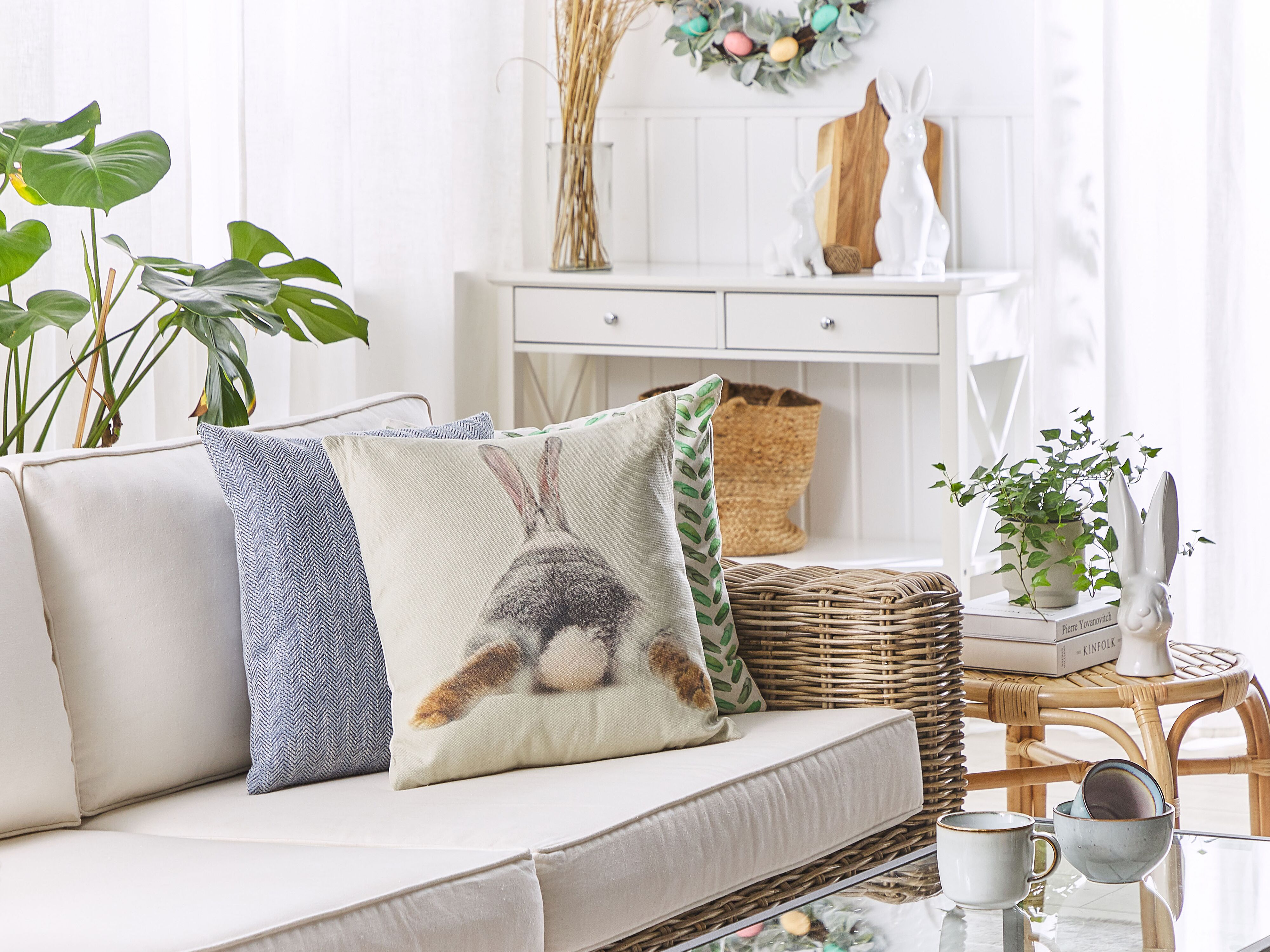 Set of 2 Decorative Cushions BUXUS 45 x 45 cm Taupe
