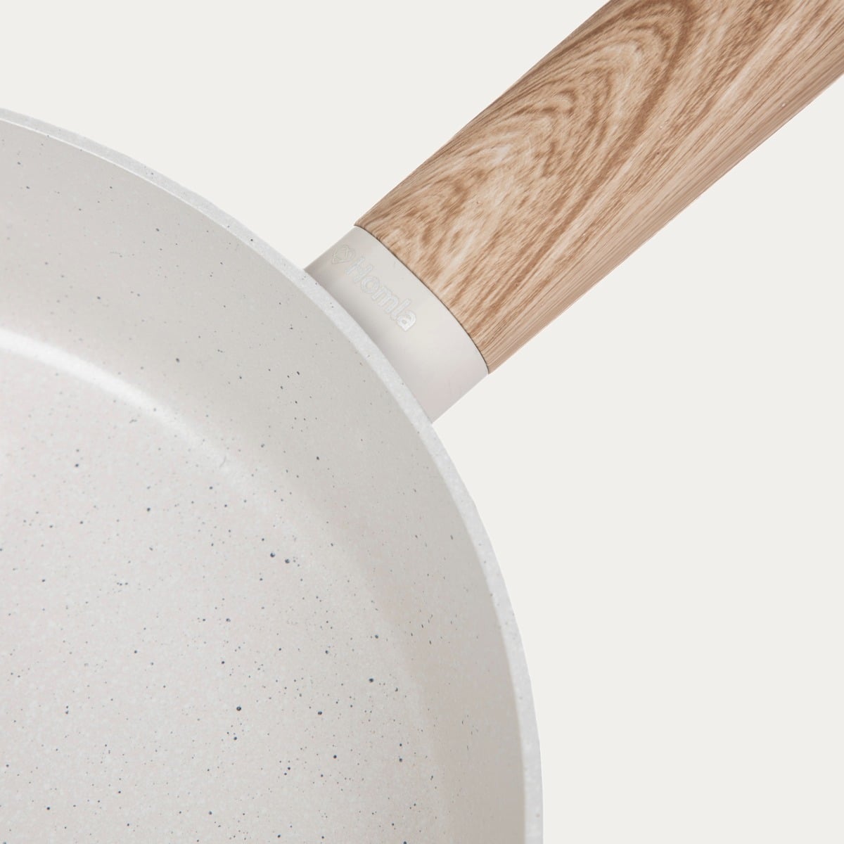 Patelnia LOREBURN z powłoką ceramiczną śmietankowa 24 cm