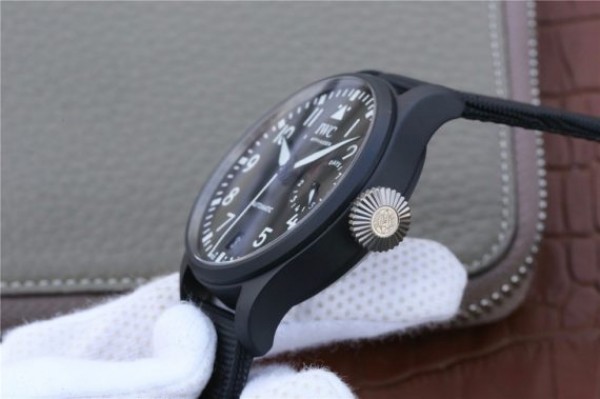 Replica IWC Big Pilot Real PR IW502001 Real Ceramic ZF V2 Black Calfskin Strap A51111 - Top club