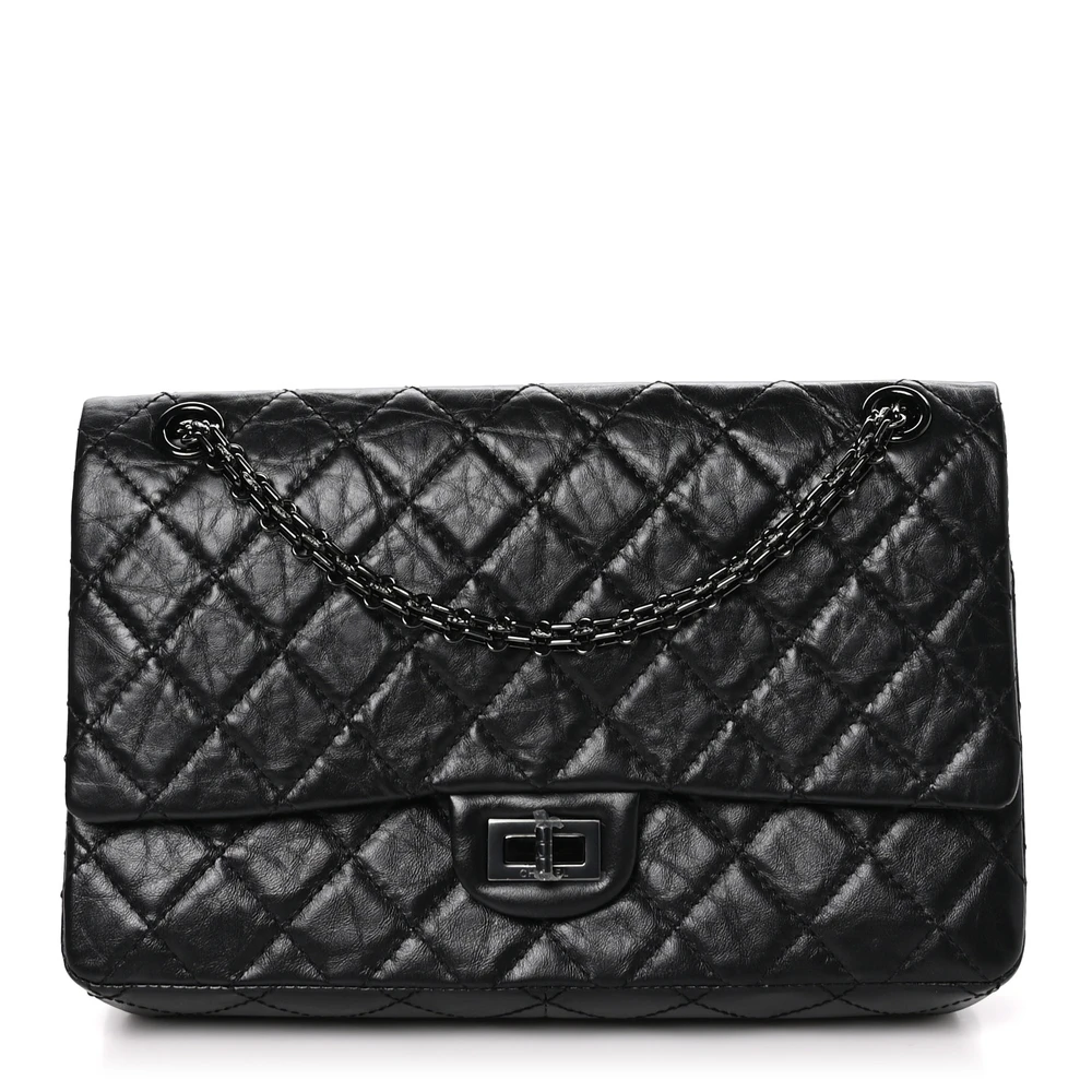 Chanel 2.55 Reissue 226 Flap Bag Replica with Mirror Quality Finish1:1High-quality replica