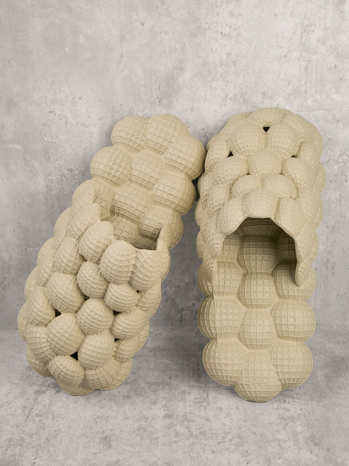 Closed Toe Slip On Bubble Slippers