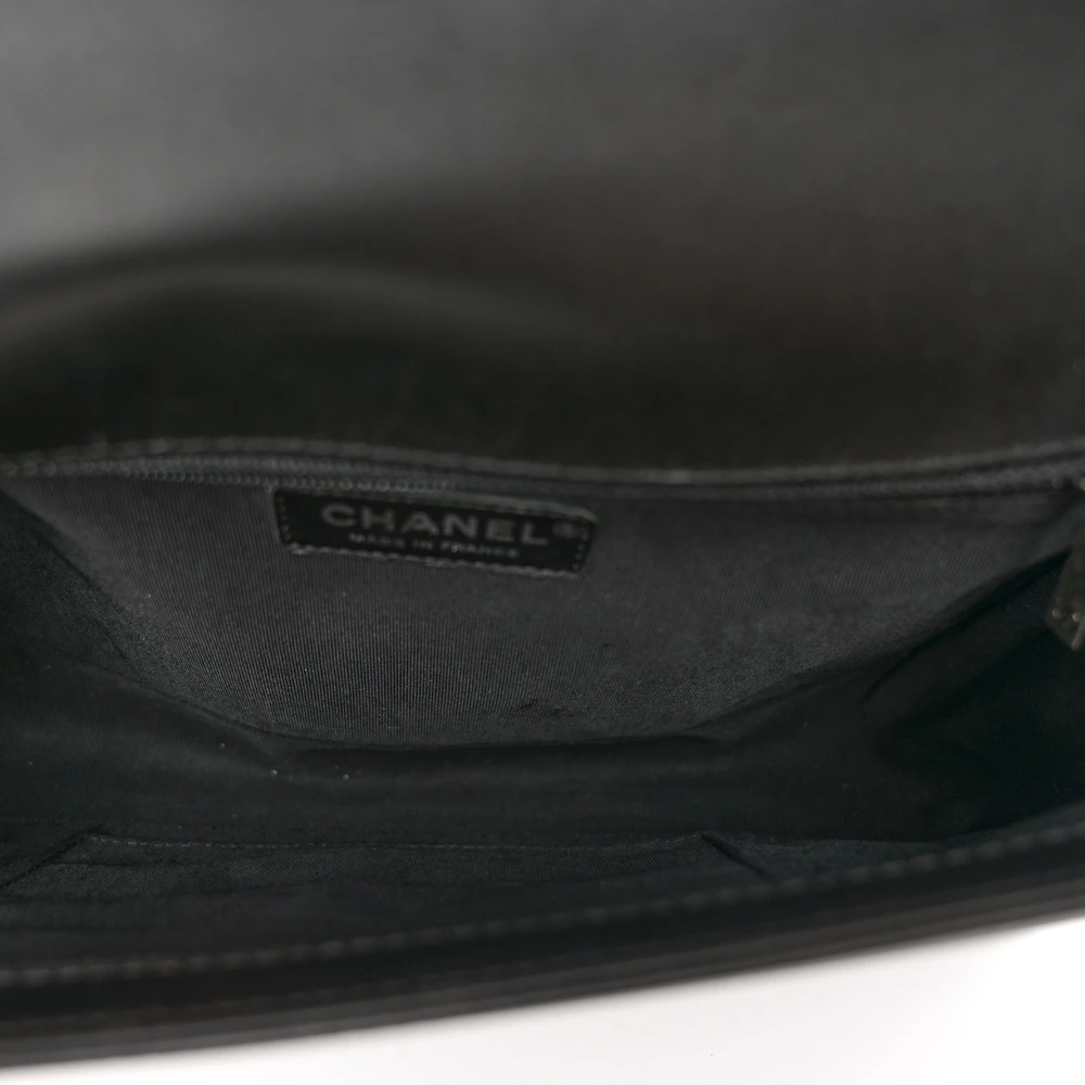 Chanel Black Lambskin Flap Replica with Ruthenium Hardware1:1High-quality replica